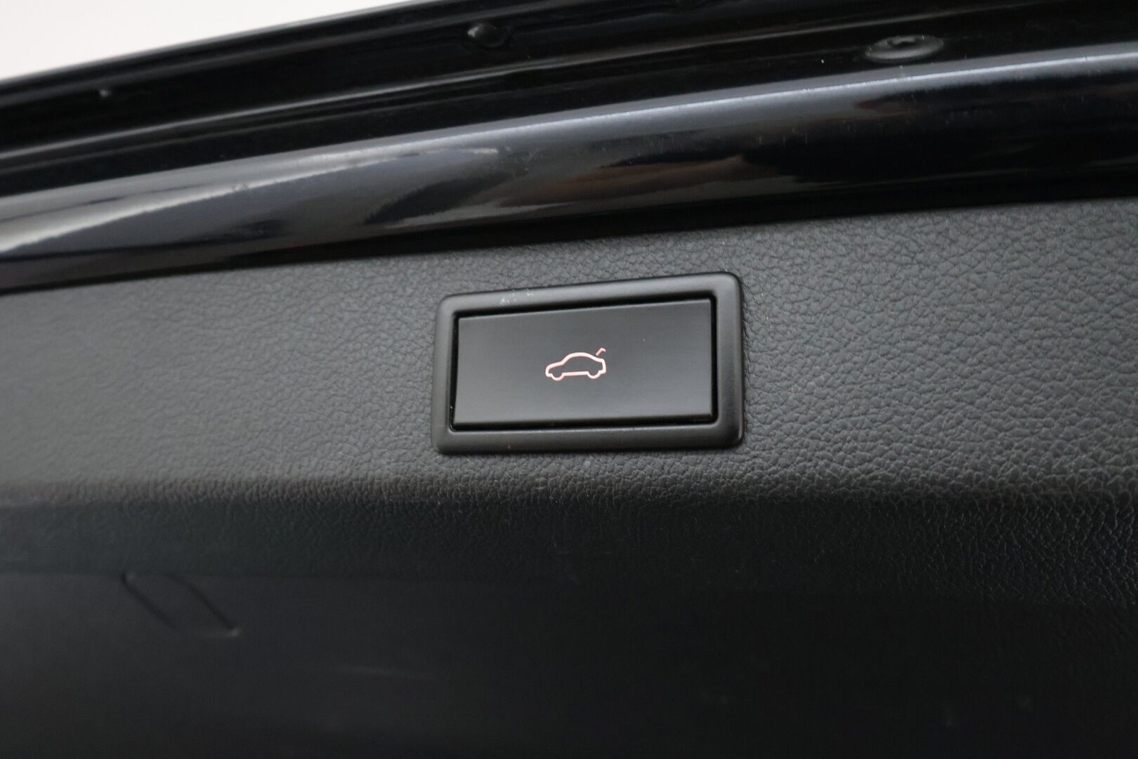 Skoda Superb 2020 Combi 2,0 TDI 150 Style DSG Autom. - | ACC | Koukku | Webasto | LED | Canton | Muistipenkki | Ratinlämmitys | P.Kamera | Keyless | Suomi-auto | Kahdet Renkaat |