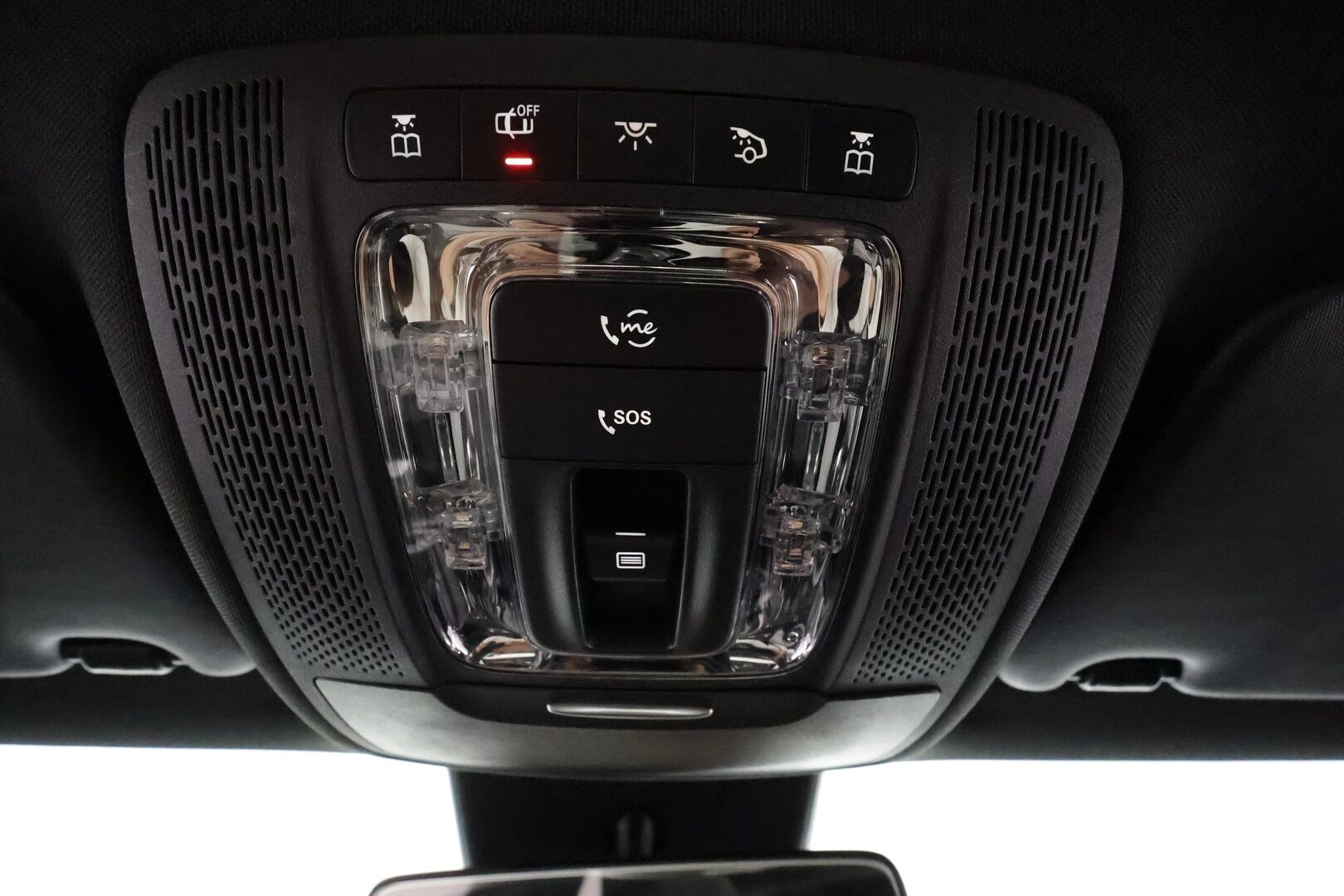 Mercedes-Benz A 2019 180 A ** Lasikattoluukku / P.Kamera / LED-High Performance / Sporttipenkit / Kaistavahti / Vakkari / Aut.Ilmastointi ** - 2x Renkaat
