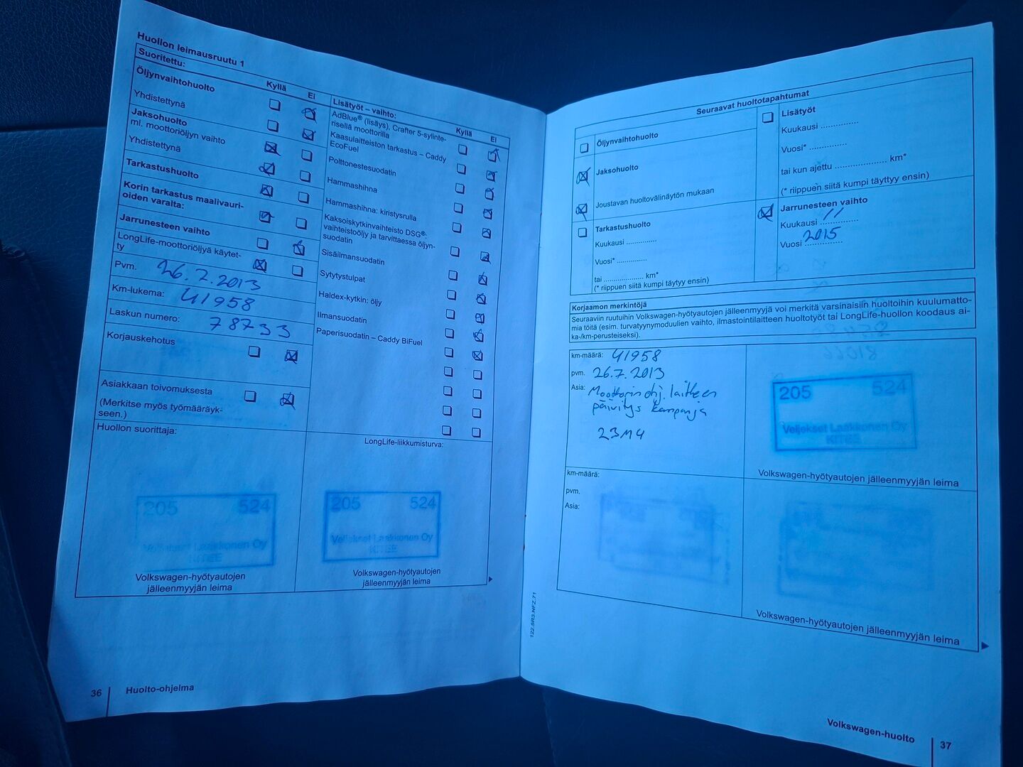 Volkswagen Crafter 2012 Carsport 35 PRO Kombi 2,0 TDI 100 kW YritysOutlet - Myydään vain yrityksille - -Tämä auto myydään YritysOutlet -valikoimasta vain yritykselle 