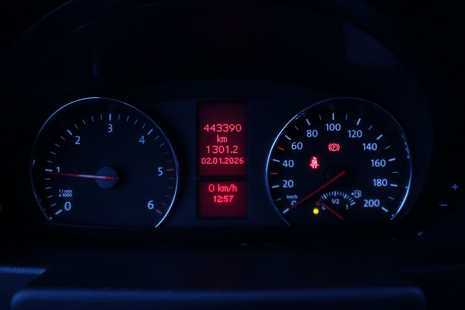 Volkswagen Crafter 2012 Carsport 35 PRO Kombi 2,0 TDI 100 kW YritysOutlet - Myydään vain yrityksille - -Tämä auto myydään YritysOutlet -valikoimasta vain yritykselle 