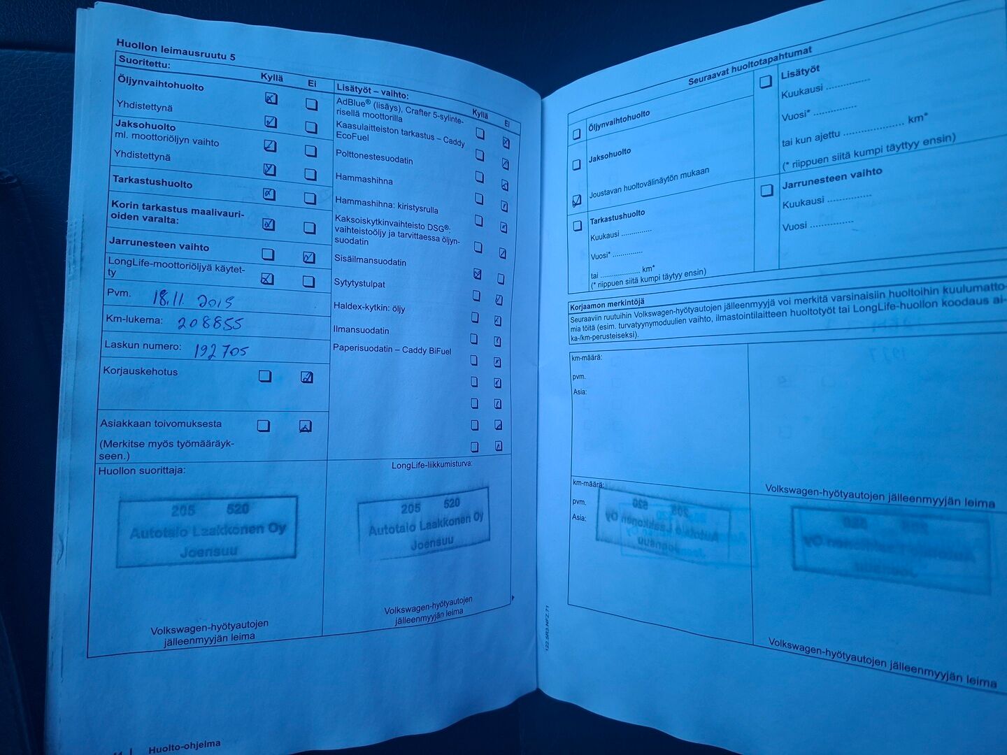 Volkswagen Crafter 2012 Carsport 35 PRO Kombi 2,0 TDI 100 kW YritysOutlet - Myydään vain yrityksille - -Tämä auto myydään YritysOutlet -valikoimasta vain yritykselle 