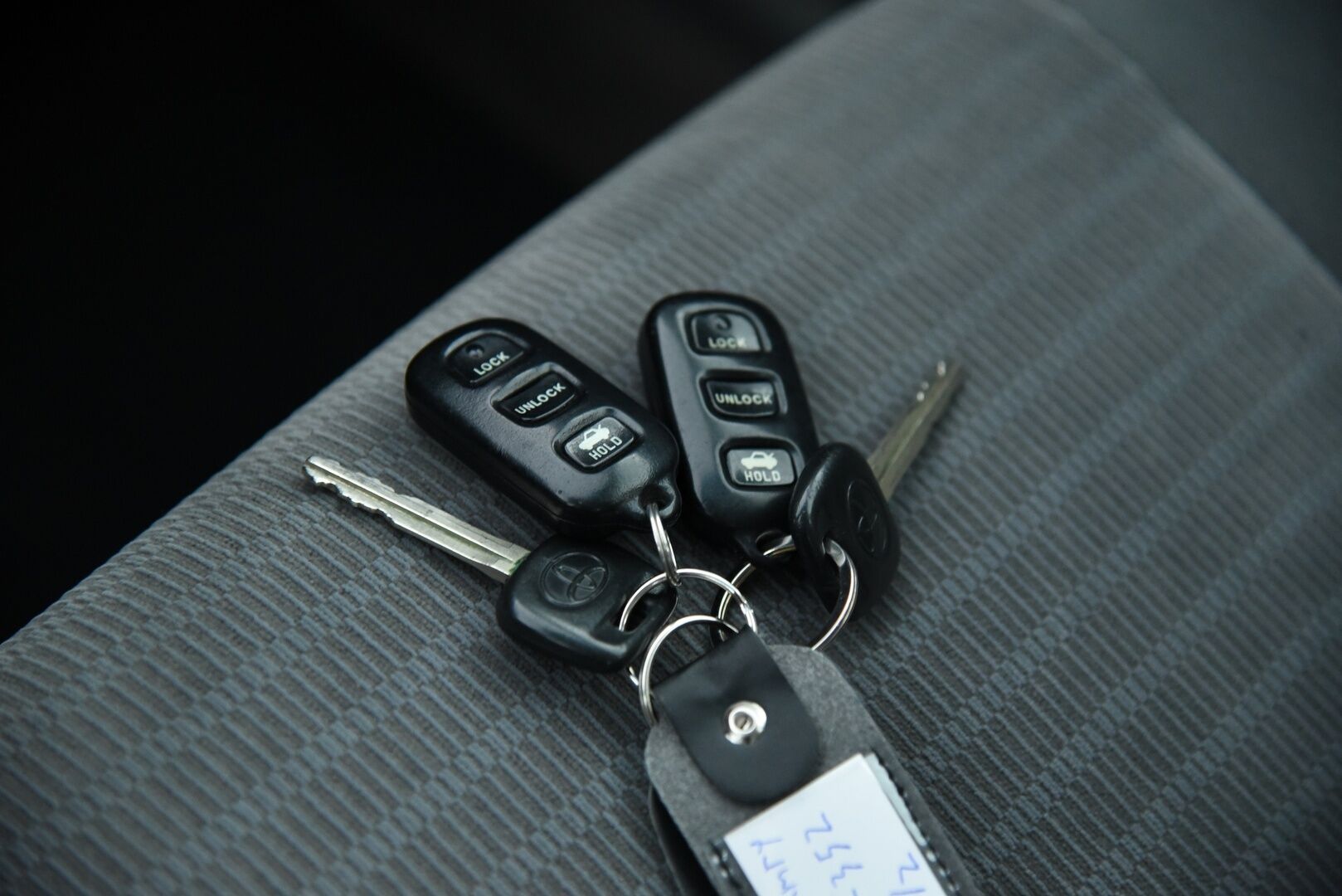 Toyota Camry 2005 Myydään huutokaupat.com:issa!* - Harvinaisuus nyt huudossa!