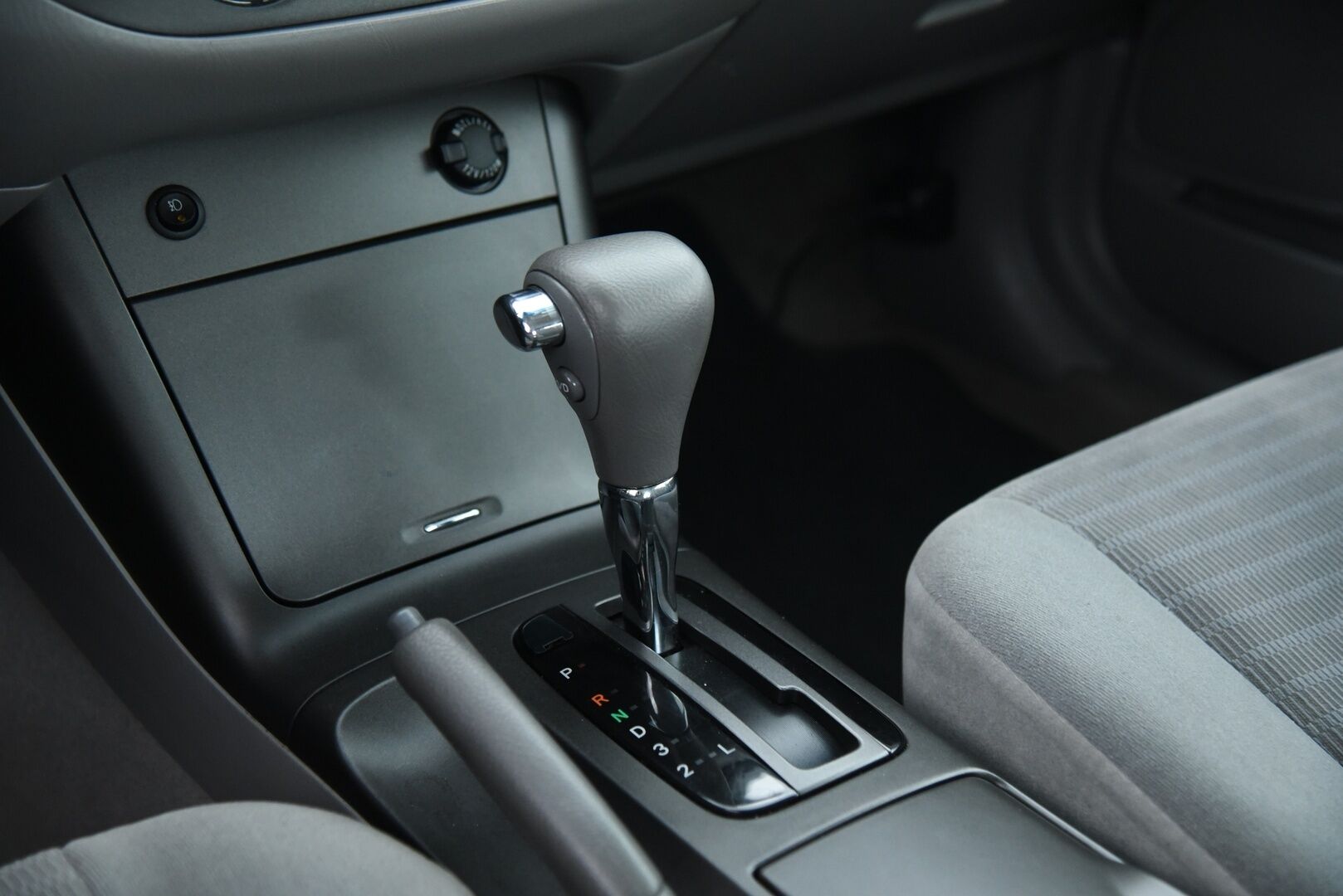 Toyota Camry 2005 Myydään huutokaupat.com:issa!* - Harvinaisuus nyt huudossa!