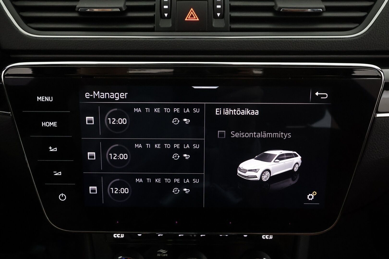 Skoda Superb 2022 Skoda superb combi 1.4 TSI PHEV L&K iV DSG. * Panorama / Canton / ACC / Matrix-LED / 360 kamera / Muistipenkki / Navi * - 1.om Suomi-auto / Kahdet renkaat / koti & kauppalaturi - HULLUT JOULUT KORKOTARJOUS 2,49% 