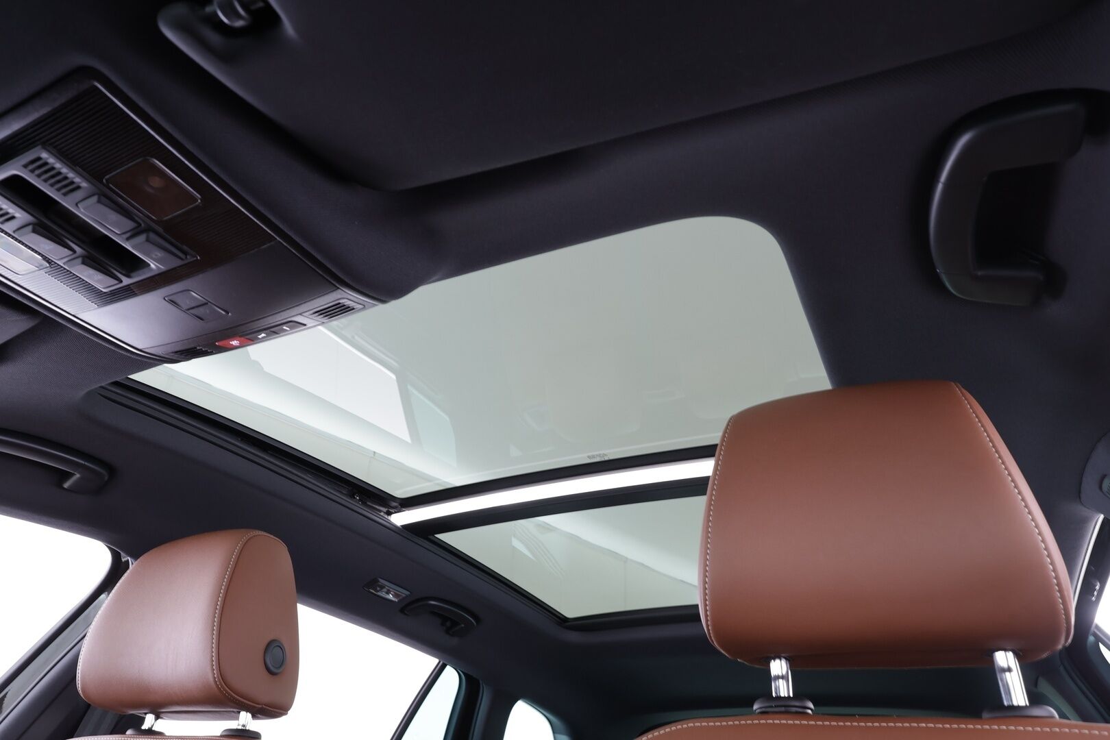 Skoda Superb 2022 Skoda superb combi 1.4 TSI PHEV L&K iV DSG. * Panorama / Canton / ACC / Matrix-LED / 360 kamera / Muistipenkki / Navi * - 1.om Suomi-auto / Kahdet renkaat / koti & kauppalaturi - HULLUT JOULUT KORKOTARJOUS 2,49% 