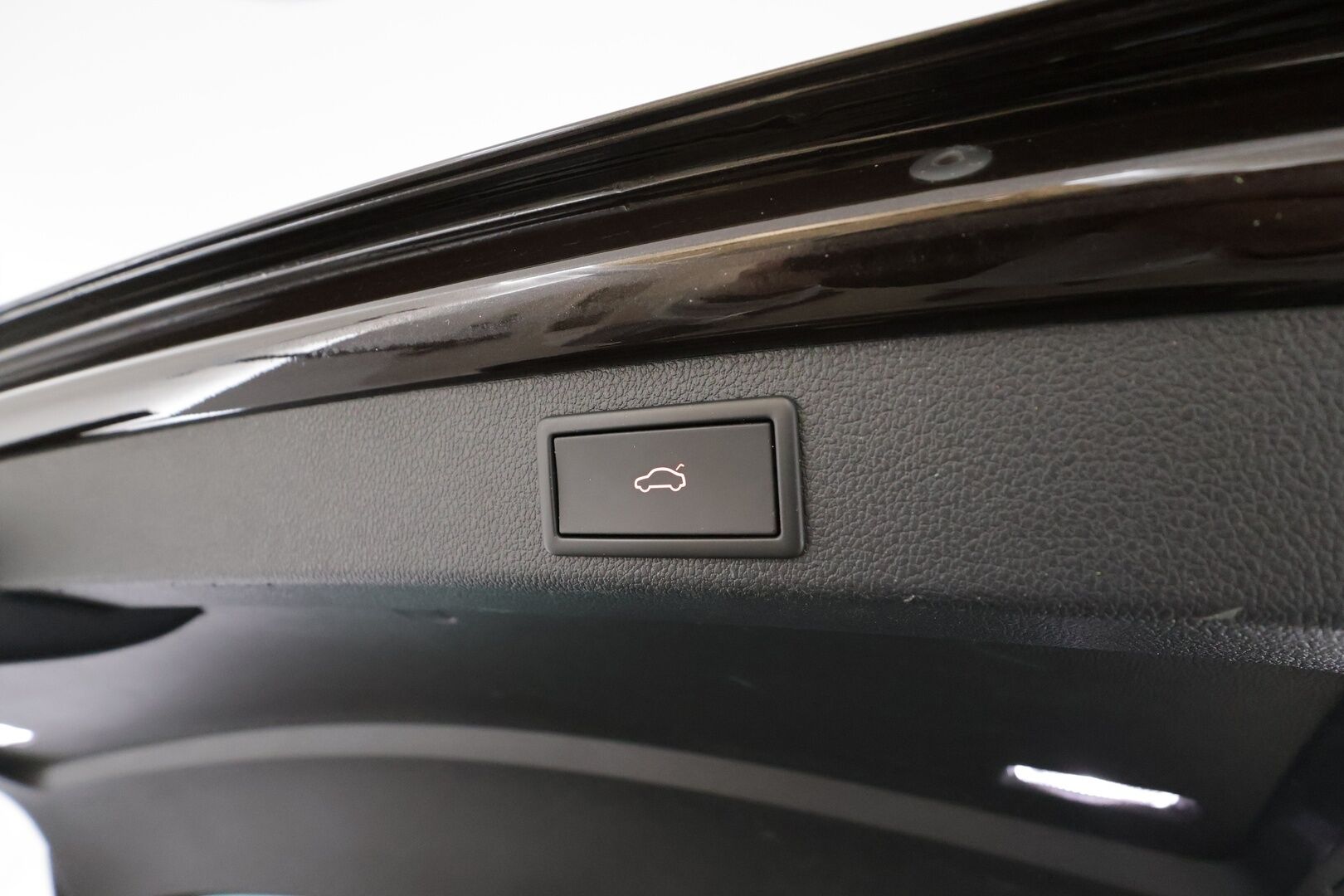 Skoda Superb 2022 Skoda superb combi 1.4 TSI PHEV L&K iV DSG. * Panorama / Canton / ACC / Matrix-LED / 360 kamera / Muistipenkki / Navi * - 1.om Suomi-auto / Kahdet renkaat / koti & kauppalaturi - HULLUT JOULUT KORKOTARJOUS 2,49% 