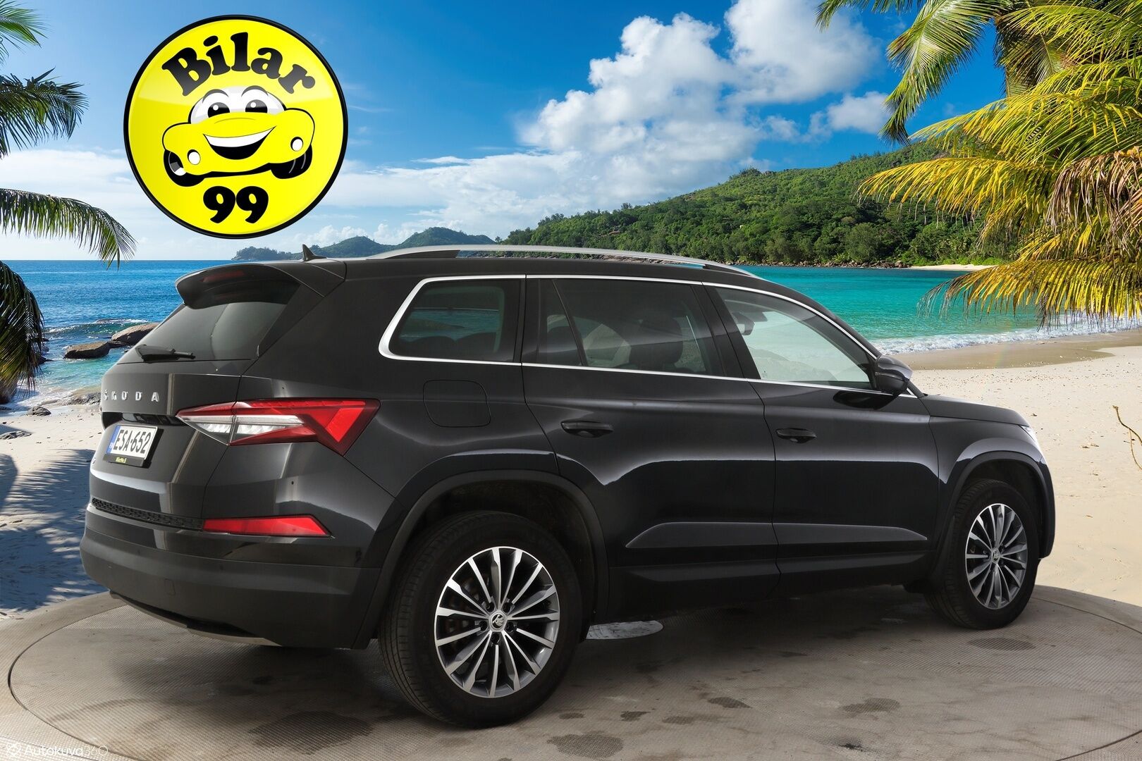 Skoda Kodiaq 2022 2.0 TDI 150 Ambition DSG Autom. ** 7-Paikkainen / Adapt.vakkari / Koukku / LED ** - 3,99 % KORKOTARJOUS TÄHÄN AUTOON - * 7-paikkainen premium maasturi! / Suomi-auto / Merkkiliikkeen huoltohistoria / Kahdet laadukkaat renkaat aluvanteilla *