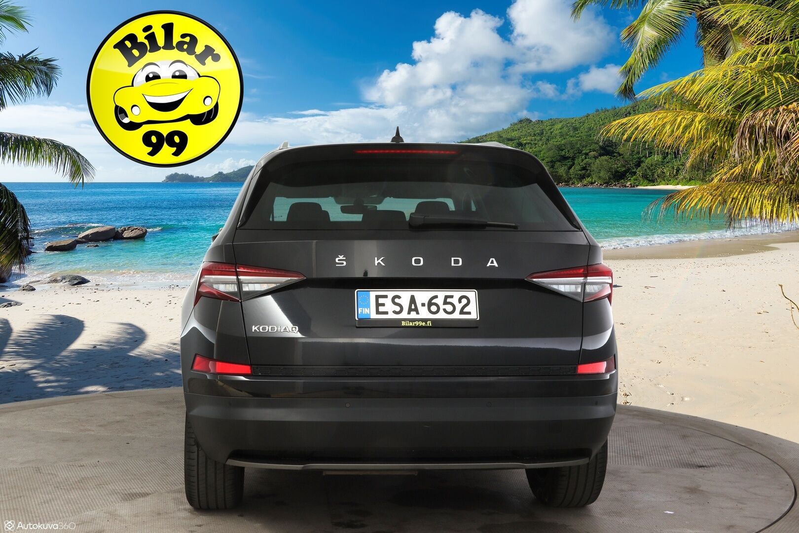 Skoda Kodiaq 2022 2.0 TDI 150 Ambition DSG Autom. ** 7-Paikkainen / Adapt.vakkari / Koukku / LED ** - 3,99 % KORKOTARJOUS TÄHÄN AUTOON - * 7-paikkainen premium maasturi! / Suomi-auto / Merkkiliikkeen huoltohistoria / Kahdet laadukkaat renkaat aluvanteilla *