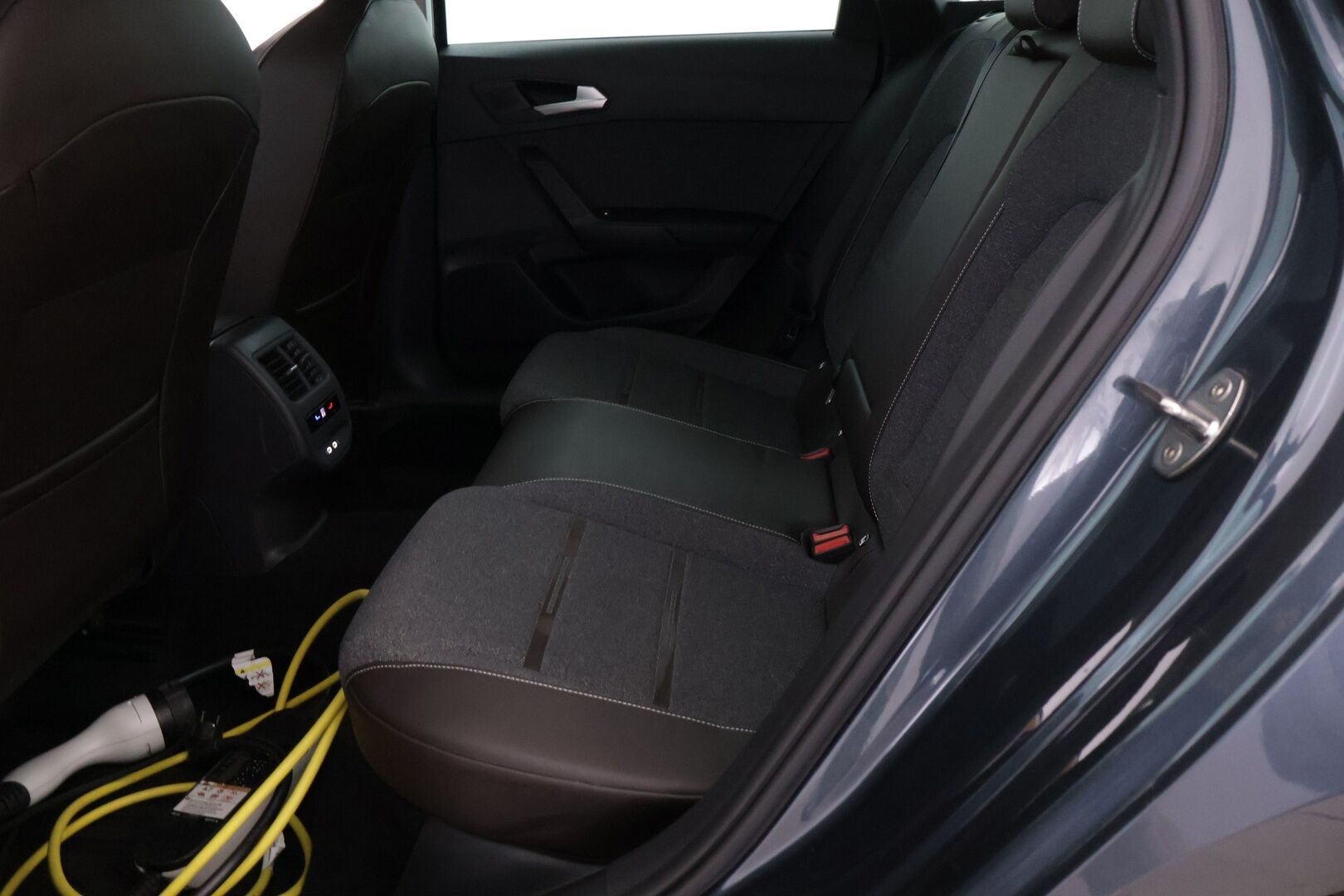 Seat LEON SPORTSTOURER 2022 1,4 PHEV 204 eHybri Xcellence - | Koukku | ACC | LED | P.Kamera | Navi | Kaistavahti | S.luukku | Digimmattari