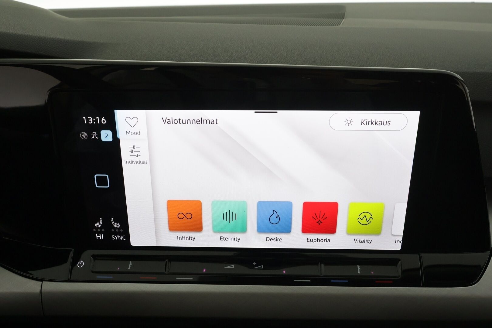 Volkswagen Golf 2022 Variant Alltrack 2,0 TDI 147 kW 4MOTION DSG. *ACC / Harman/Kardon / Webasto / P-Kamera / Keyless / Apple & Android * - 1.Om Suomi-auto / Kahdet renkaat