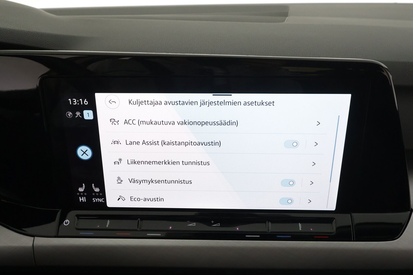 Volkswagen Golf 2022 Variant Alltrack 2,0 TDI 147 kW 4MOTION DSG. *ACC / Harman/Kardon / Webasto / P-Kamera / Keyless / Apple & Android * - 1.Om Suomi-auto / Kahdet renkaat