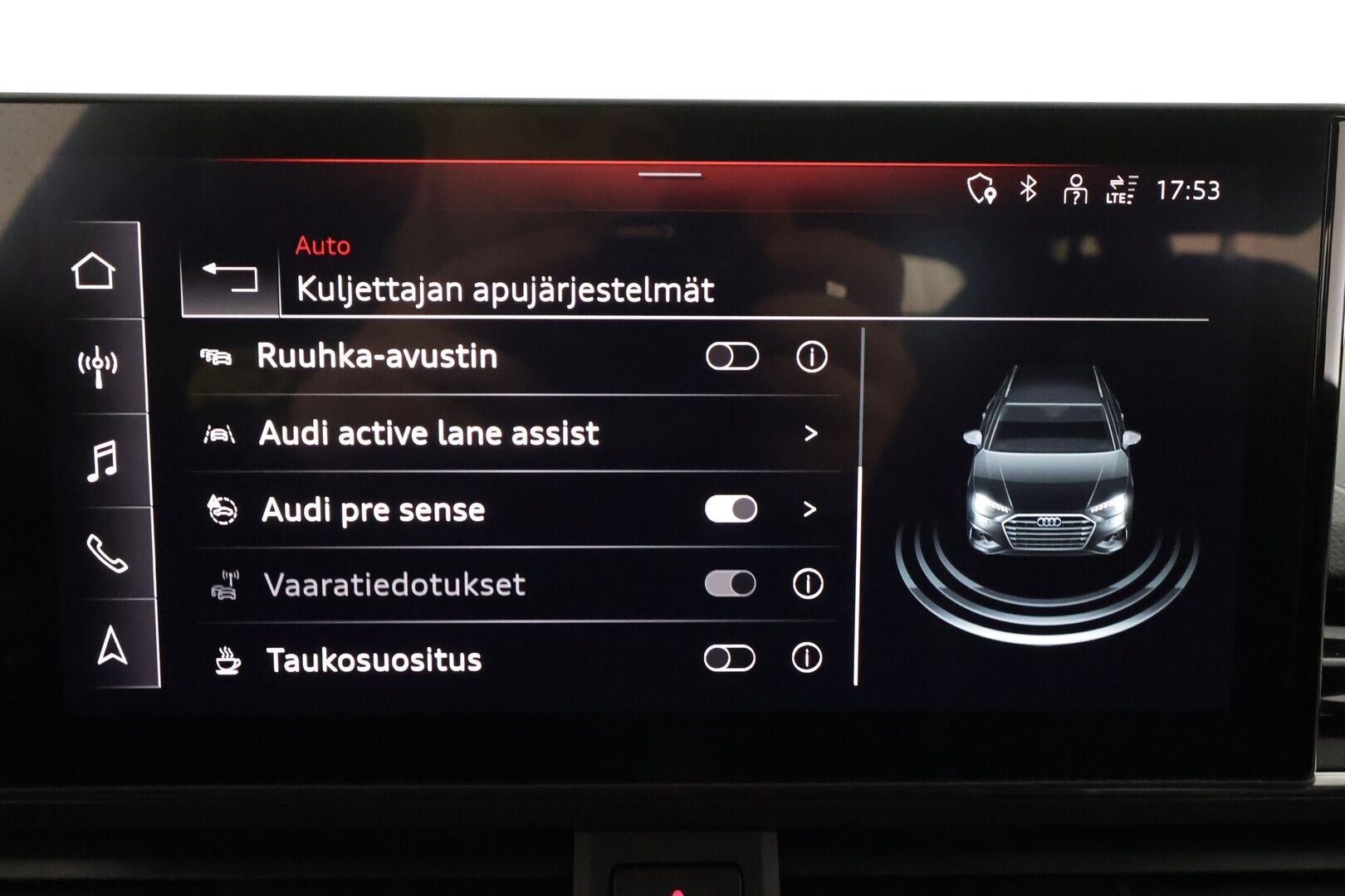 Audi A4 2022 Avant Business Advanced 40 TDI 150 kW MHEV quattro S tronic * Webasto / Koukku / ACC / Matrix / P.Kamera / Sportpenkit * - Super varusteet! / Panorama / 1-om Suomi-auto / Kahdet renkaat aluvanteilla / Merkkihuollot - HULLUT AVAJAISHULINAT KORKOTARJOUS 3,29 %