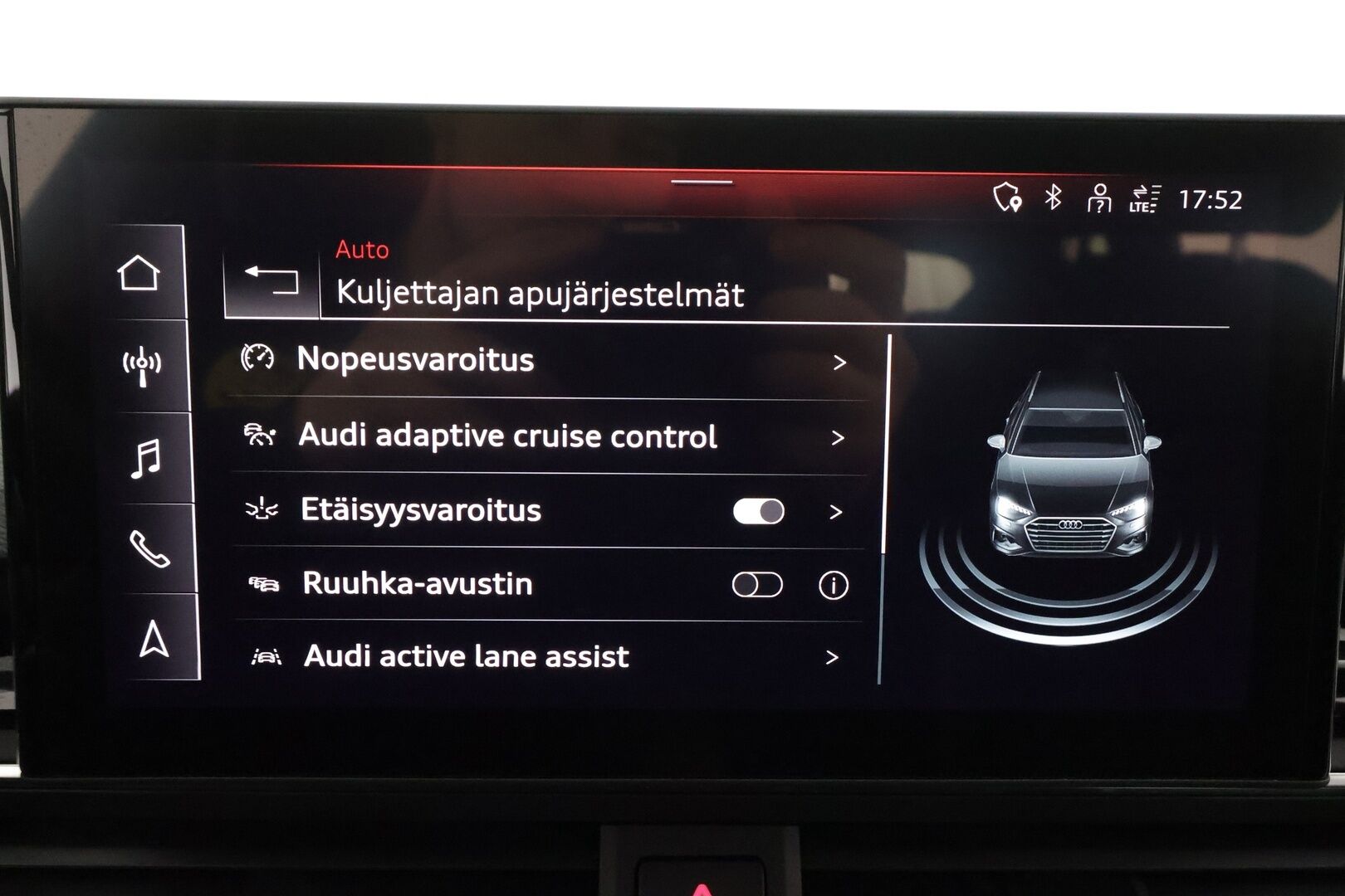 Audi A4 2022 Avant Business Advanced 40 TDI 150 kW MHEV quattro S tronic * Webasto / Koukku / ACC / Matrix / P.Kamera / Sportpenkit * - Super varusteet! / Panorama / 1-om Suomi-auto / Kahdet renkaat aluvanteilla / Merkkihuollot - HULLUT AVAJAISHULINAT KORKOTARJOUS 3,29 %