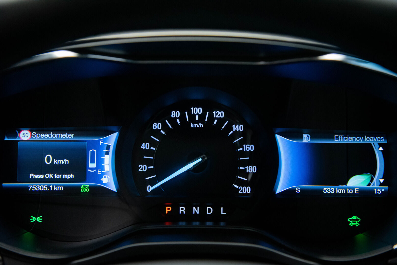 FORD Mondeo 2018 2,0 187hv Hybrid eCVT Vignale HEV * Dynamic LED / Navi / P.kamera / Upea ja taloudellinen! / Lohko / Ilmastoidut nahat *