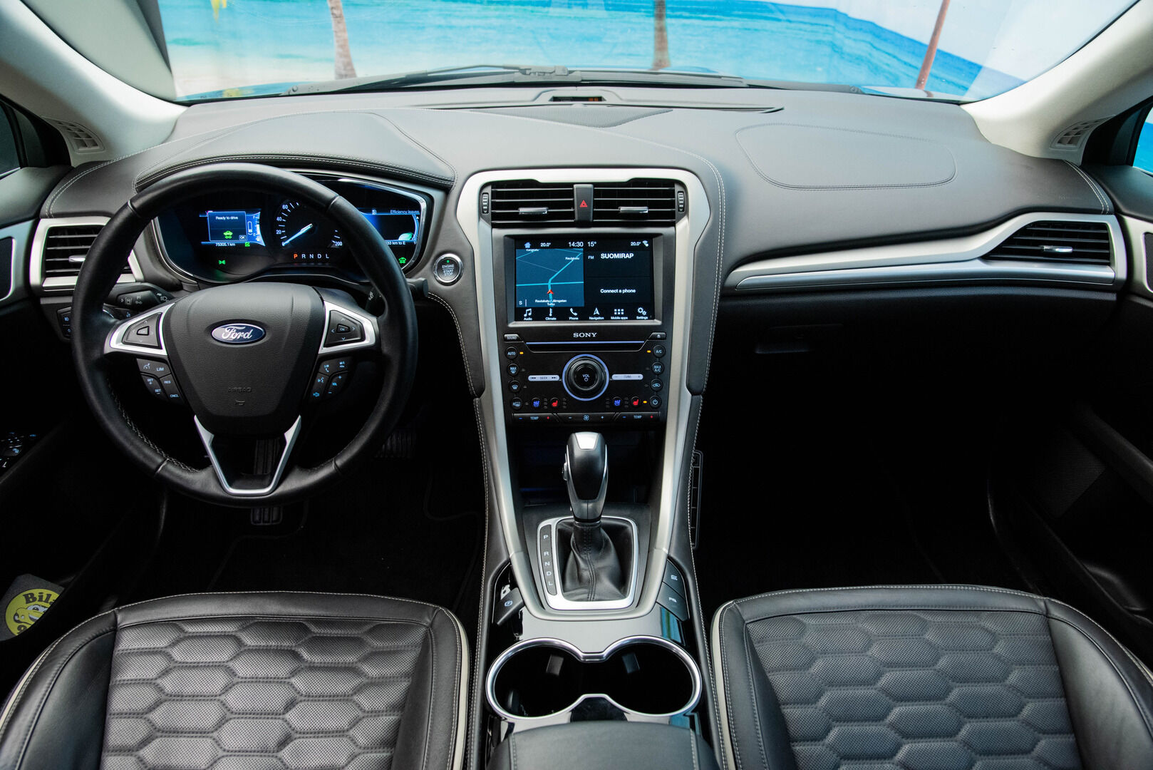 FORD Mondeo 2018 2,0 187hv Hybrid eCVT Vignale HEV * Dynamic LED / Navi / P.kamera / Upea ja taloudellinen! / Lohko / Ilmastoidut nahat *