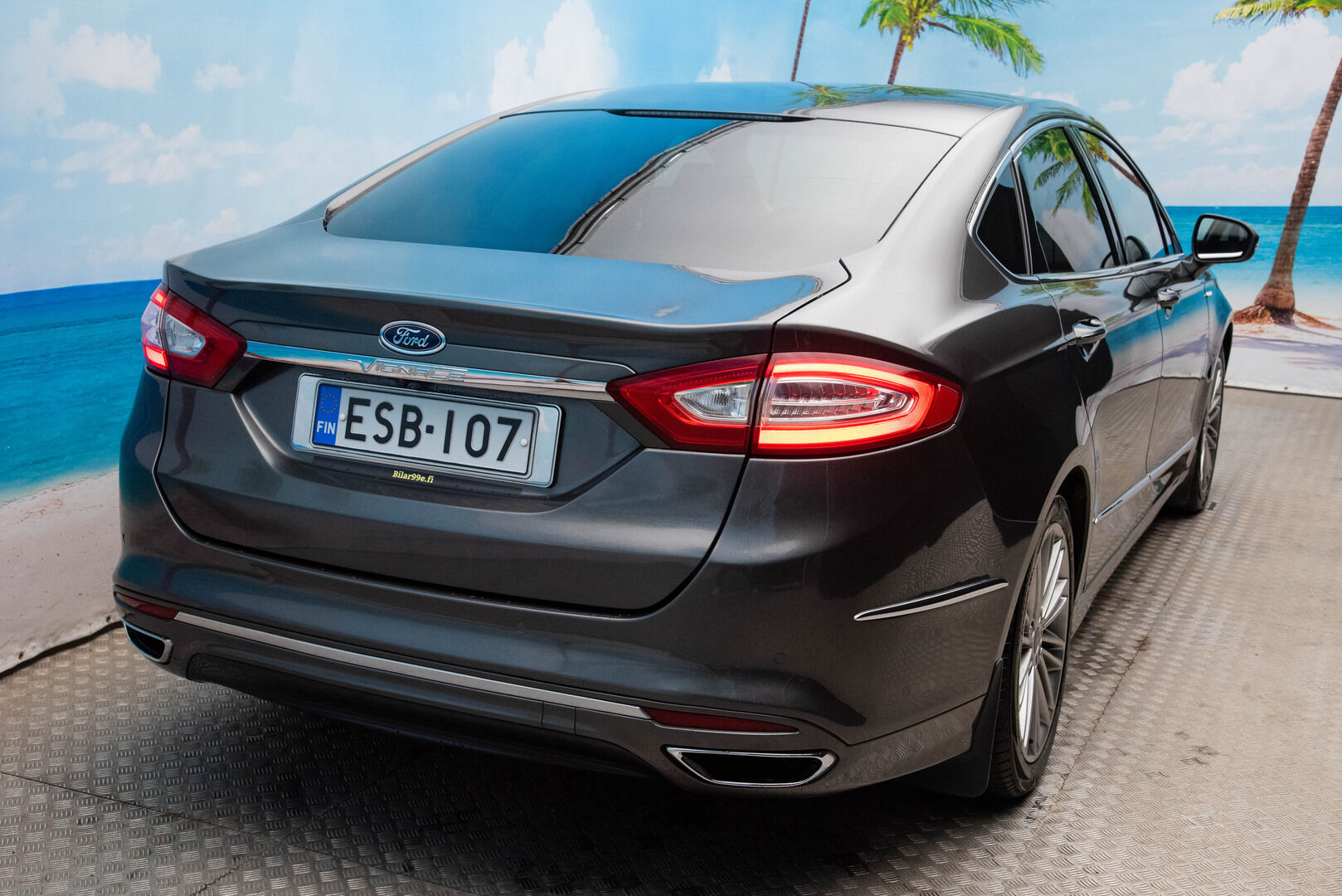 FORD Mondeo 2018 2,0 187hv Hybrid eCVT Vignale HEV * Dynamic LED / Navi / P.kamera / Upea ja taloudellinen! / Lohko / Ilmastoidut nahat *