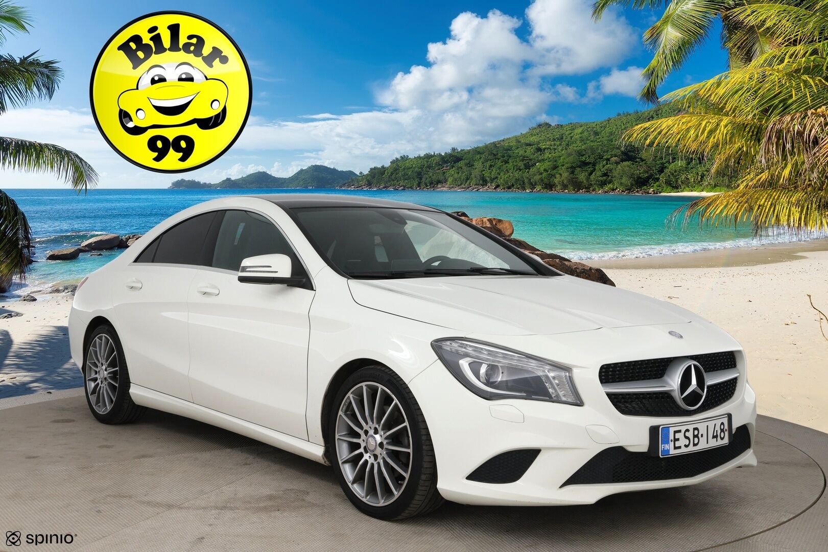 Mercedes-Benz CLA 2016 200 Sedan / P. Kamera / Nahkasisusta / Vakkari / 2x Renkaat / AMG Styling - Fiksut kilometrit & 2x renkaat aluvantein!