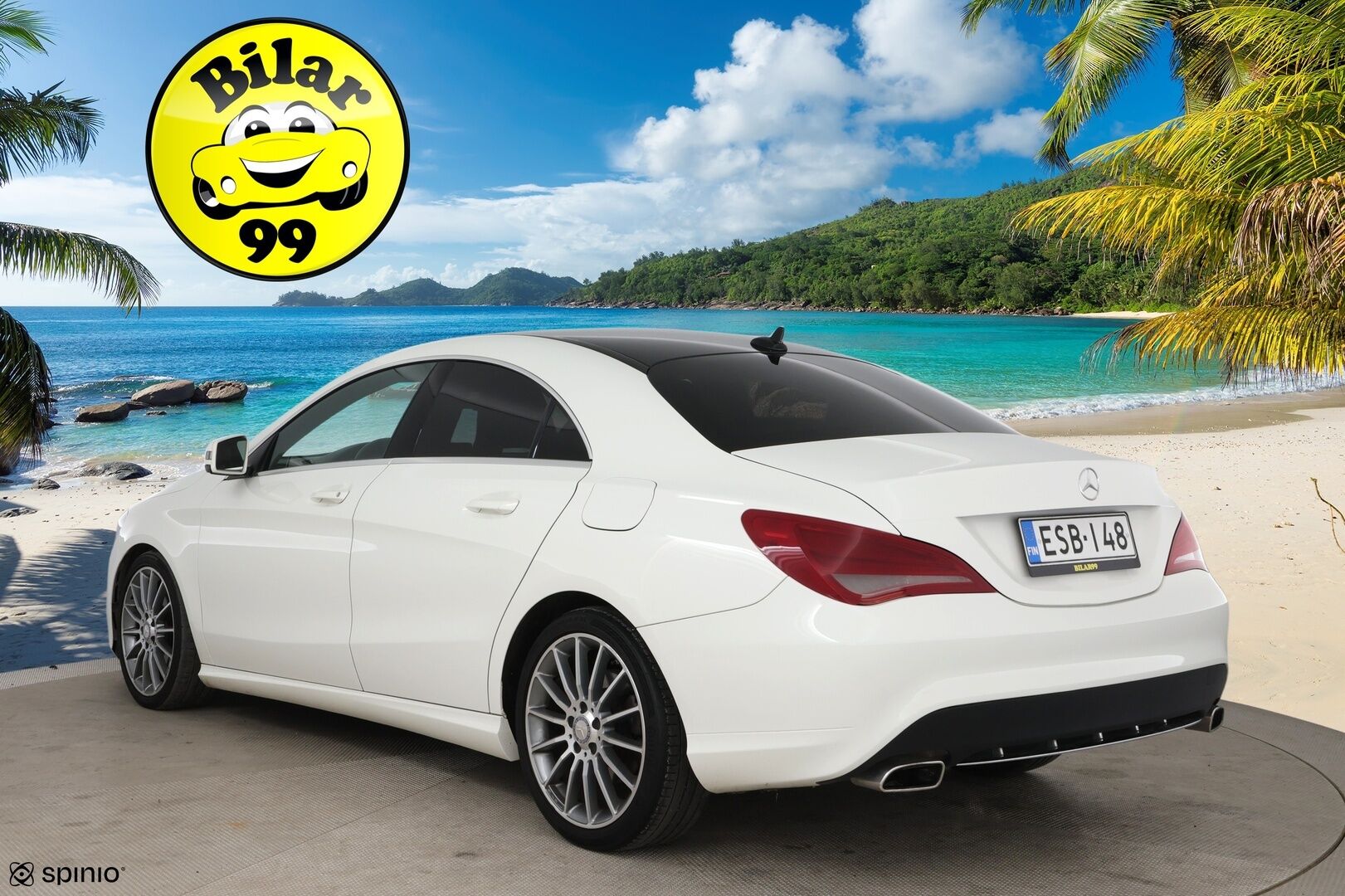 Mercedes-Benz CLA 2016 200 Sedan / P. Kamera / Nahkasisusta / Vakkari / 2x Renkaat / AMG Styling - Fiksut kilometrit & 2x renkaat aluvantein!