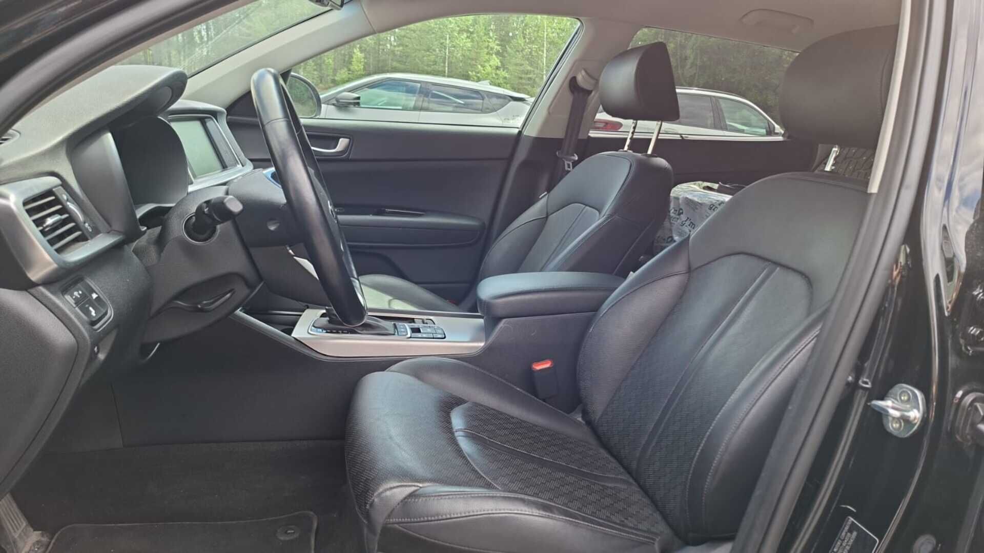 Kia Optima 2021 2,0 GDI PHEV Business Luxury SW A/T - | ACC | Koukku | Ilmastoidut sähkönahat | Harman//Kardon | 360° | Muistipenkki | LED | BSM | LKA | 1-om suomiauto | Lohko+sisälämmitin |