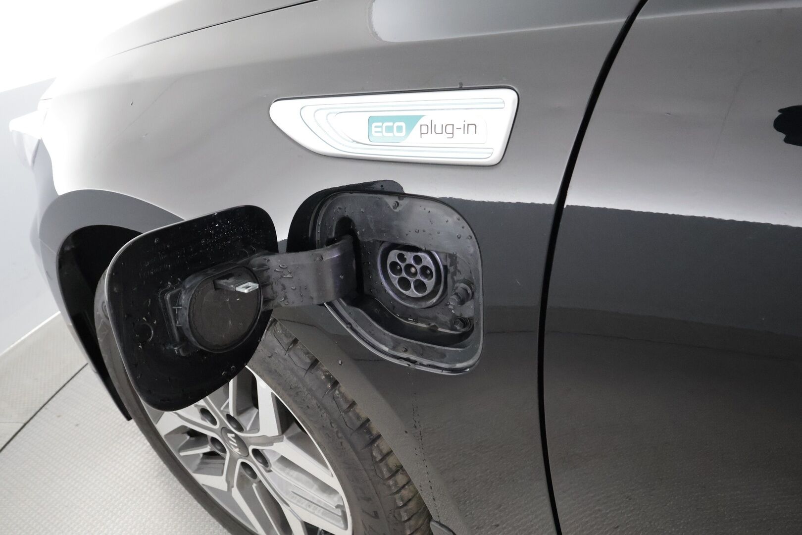 Kia Optima 2021 2,0 GDI PHEV Business Luxury SW A/T - | ACC | Koukku | Ilmastoidut sähkönahat | Harman//Kardon | 360° | Muistipenkki | LED | BSM | LKA | Suomi-auto | Lohko+sisälämmitin |