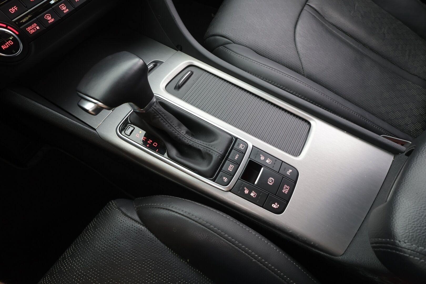 Kia Optima 2021 2,0 GDI PHEV Business Luxury SW A/T - | ACC | 360° | Koukku | Harman/Kardon | Ilm. sähkönahat | Muistipenkki | BSW | LKA | LED | Sähk. takaluukku | 1-Om Suomiauto | ALV |