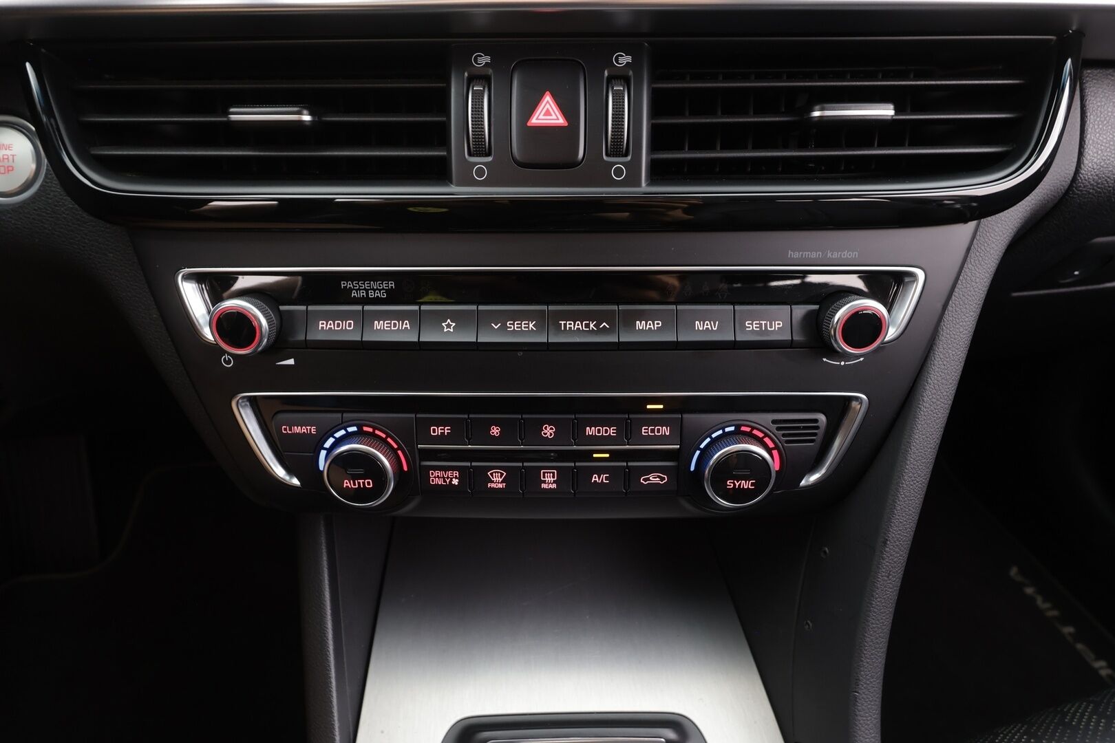 Kia Optima 2021 2,0 GDI PHEV Business Luxury SW A/T - | ACC | 360° | Koukku | Harman/Kardon | Ilm. sähkönahat | Muistipenkki | BSW | LKA | LED | Sähk. takaluukku | 1-Om Suomiauto | ALV |