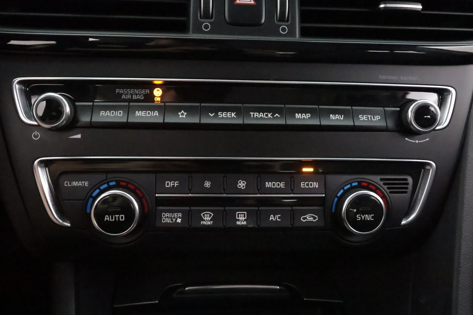 Kia Optima 2021 2,0 GDI PHEV Business Luxury SW A/T - | ACC | 360° | Harman/Kardon | Ilm. sähkönahat | Muistipenkki | BSW | LKA | LED | Sähk. takaluukku | 1-om suomiauto | 2x renkaat aluin | ALV |