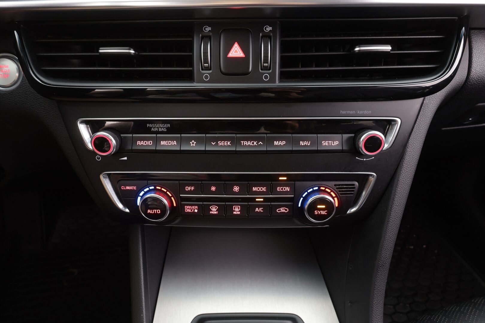 Kia Optima 2021 2,0 GDI PHEV Business Luxury SW A/T - | ACC | Koukku | Ilmastoidut sähkönahat | Harman//Kardon | 360° | Muistipenkki | LED | BSM | LKA | 1-om suomiauto | Merkkihuollot |