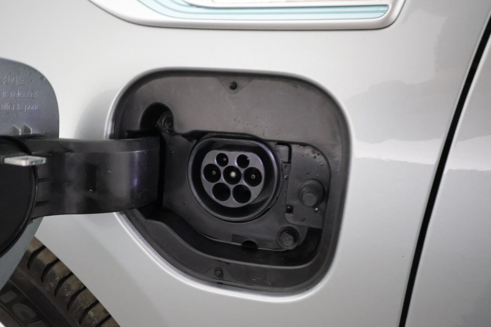 Kia Optima 2021 2,0 GDI PHEV Business Premium SW A/T - | ACC | Koukku | Harman/Kardon | Muistipenkki | Puolinahat | P.kamera | Keyless | Lane Assist | Apple & Android | Lämm. ratti | 1-om suomiauto |