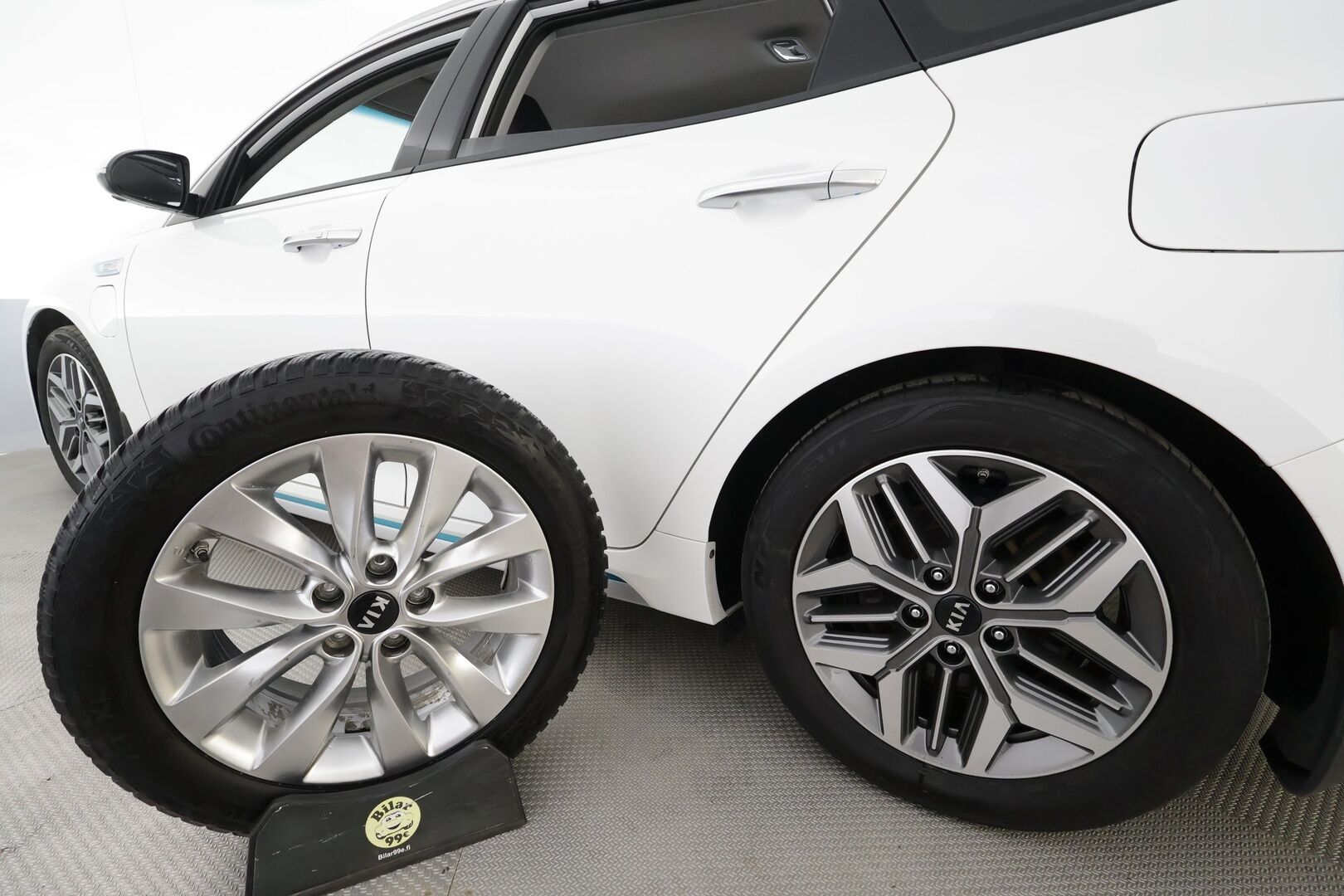 Kia Optima 2021 2,0 GDI PHEV Business Luxury SW A/T - | ACC | 360° | Koukku | Harman/Kardon | Ilm. sähkönahat | Muistipenkki | BSW | LKA | LED | Sähk. takaluukku | Merkkihuollot | 1-Om Suomiauto | ALV | 