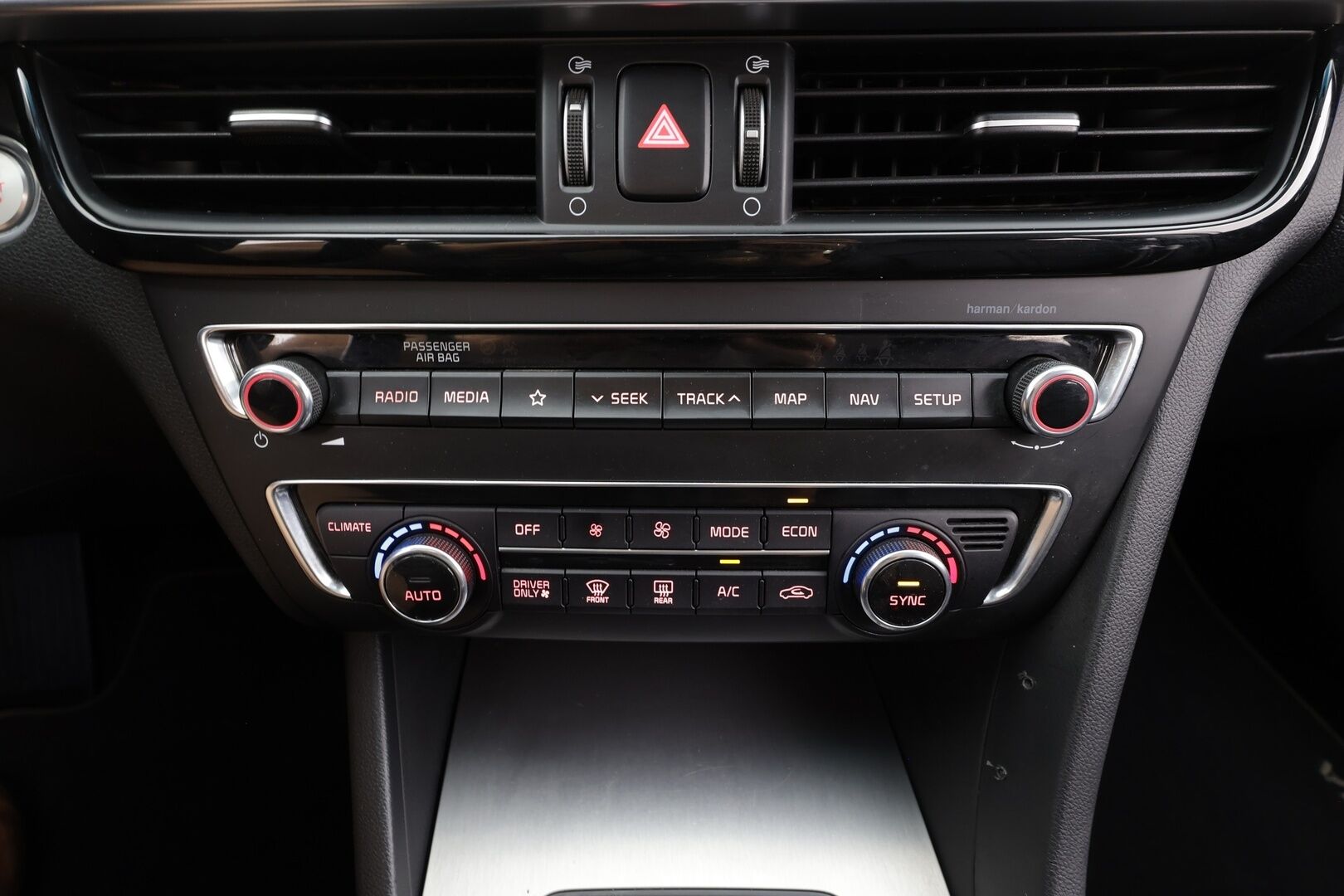 Kia Optima 2021 2,0 GDI PHEV Business Luxury SW A/T - | ACC | 360° | Koukku | Harman/Kardon | Ilm. sähkönahat | Muistipenkki | BSW | LKA | LED | Sähk. takaluukku | Merkkihuollot | 1-Om Suomiauto | ALV | 