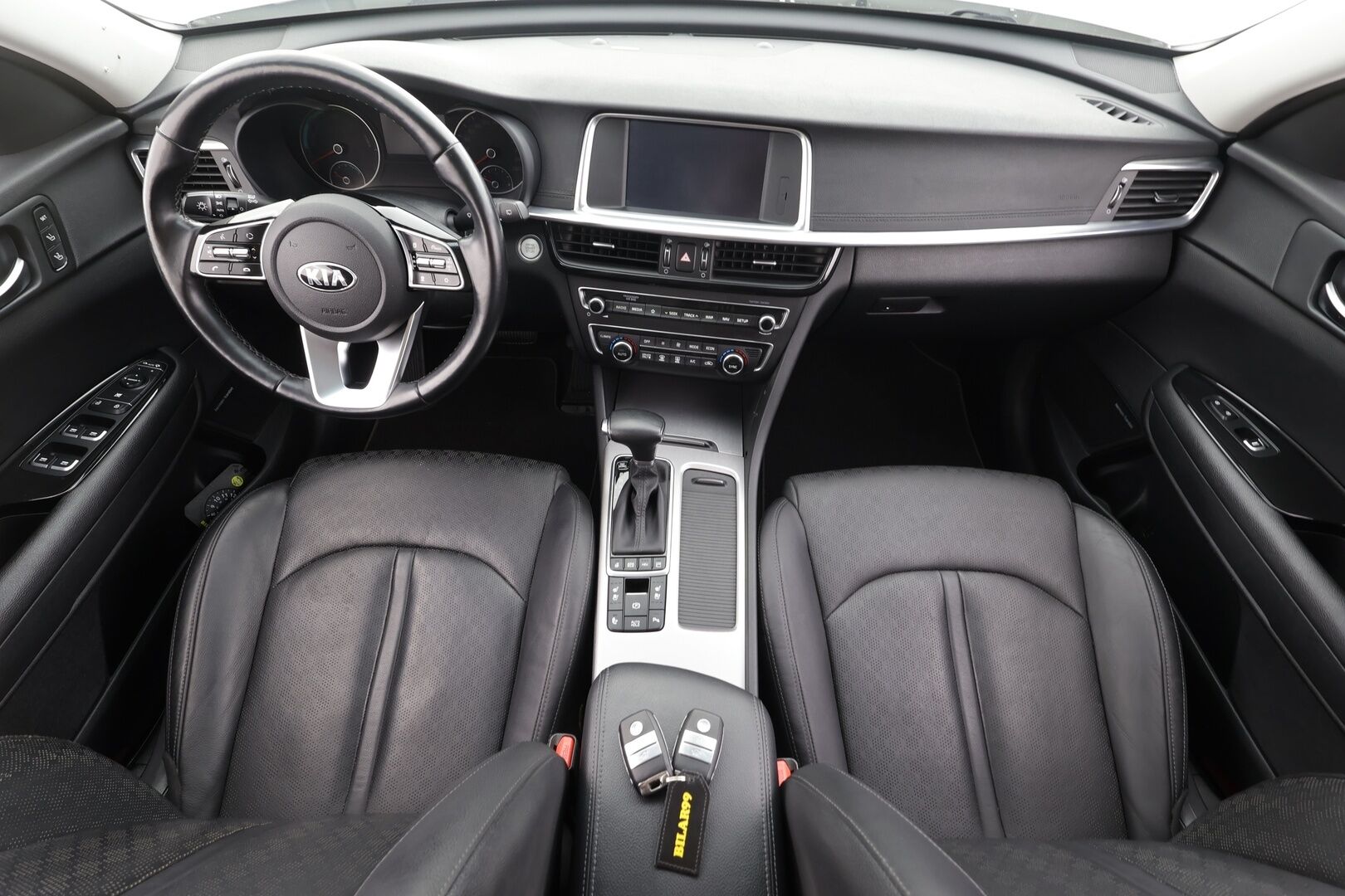 Kia Optima 2021 2,0 GDI PHEV Business Luxury SW A/T - | ACC | 360° | Koukku | Harman/Kardon | Ilm. sähkönahat | Muistipenkki | BSW | LKA | LED | Sähk. takaluukku | Merkkihuollot | 1-Om Suomiauto | ALV | 