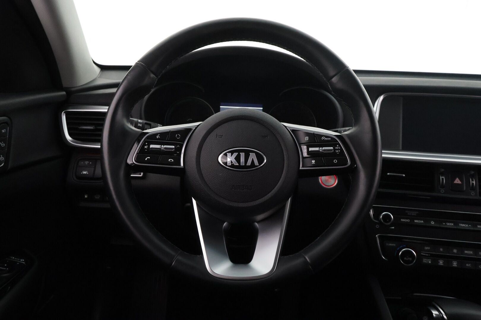 Kia Optima 2020 2,0 GDI PHEV Business Premium SW A/T - | ACC | Webasto | Muistipenkki | H/K | P.Kamera | LED | Puolinahat | Keyless | Apple&Android | 1.Om Suomi-auto | Kahdet Renkaat | Merkkihuollettu |