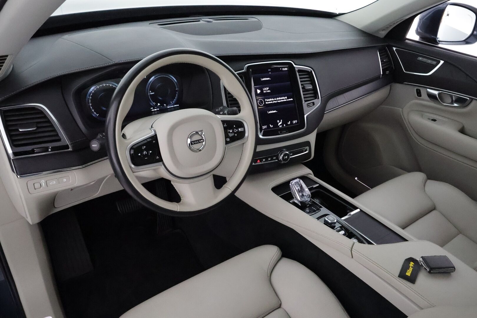 Volvo XC90 2020 T8 TwE AWD Inscription 7p **Adapt. vakkari / Pa-lämmitin / Muistipenkit / Koukku / Full-LED / Apple&Android / P.kamera** - 3,99 % KORKOTARJOUS TÄHÄN AUTOON - 31.5. ASTI! - 1-om. Suomi-auto / Akku kuntotarkistettu / Merkkihuollettu / Navi / VOC