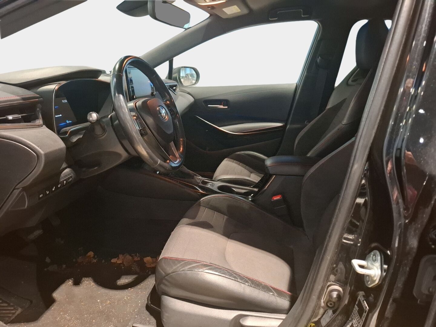 Toyota Corolla 2020 Touring Sports 1,8 Hybrid Style / Suomi-Auto / Adapt. Vakkari / P. Kamera /  Merkkihuolettu - P. Tutkat / Navi / Lohkolämmitin - HULLUT BLACKWEEK JATKOT - KORKOTARJOUS 2,49%