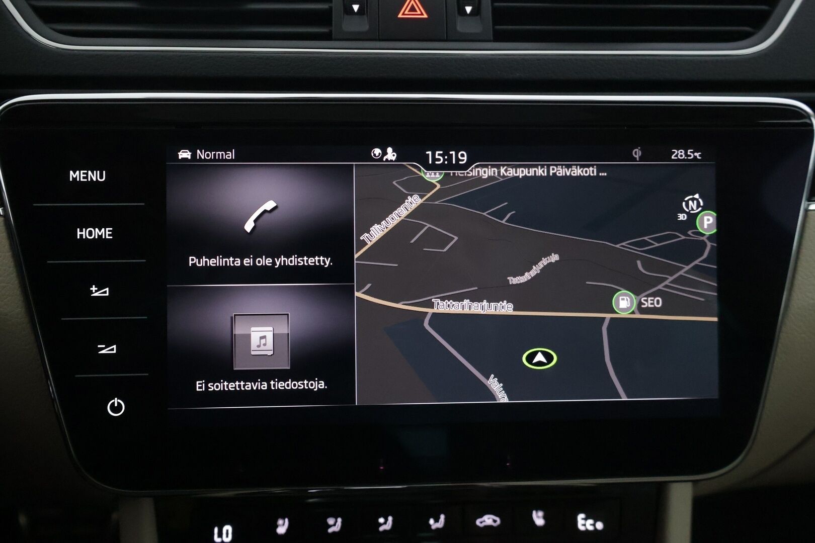 Skoda Superb 2020 Combi 1,4 TSI PHEV L&K iV DSG Aut. - | Webasto | Ilmastoidut Muistipenkit | Panorama | Koukku | Peruutuskamera | Nahat | Adapt.Vakkari | Matrix-LED |