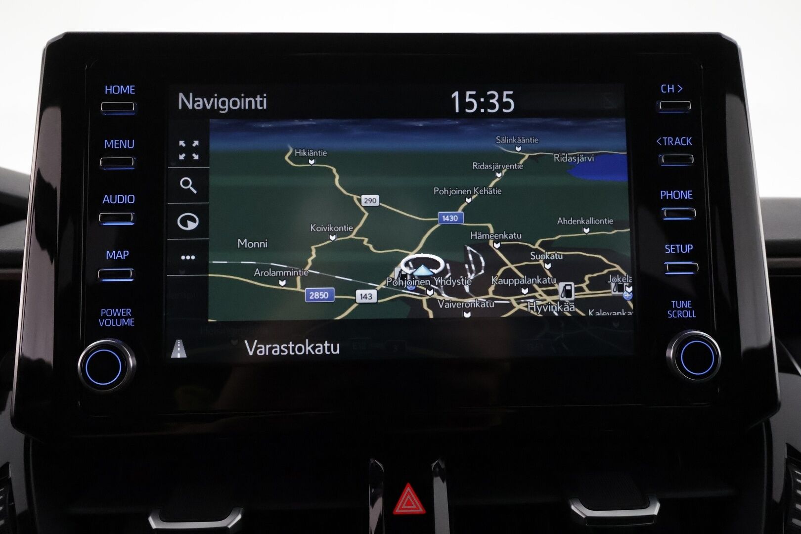 Toyota Corolla 2020 Touring Sports 1,8 Hybrid TREK ** Adapt.Vakkari / P.kamera / LED-valot / Sisätilanlämmitin / Navi / KeylessGO ** - Suomi-auto / Merkkihuollettu / 2x Renkaat 