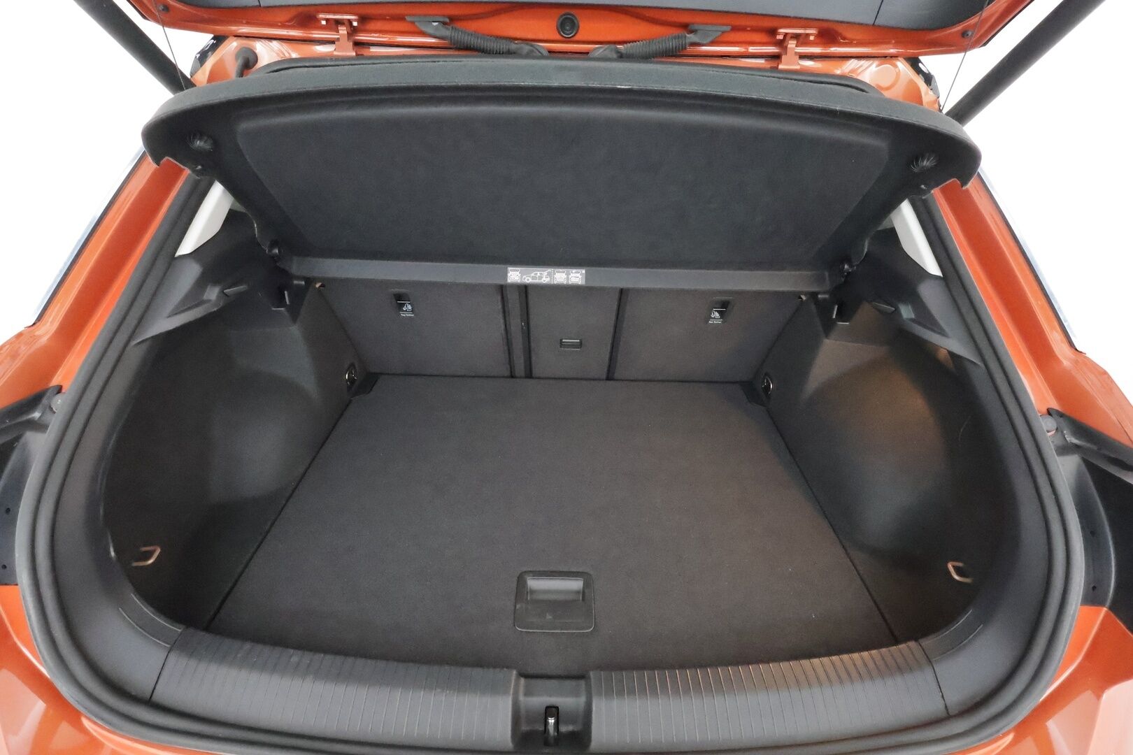 Volkswagen T-Roc 2020 Sport 1,5 TSI EVO 110 kW DSG-automaatti - 1Om Suomiauto / Webasto / Adapt.Vakkari / Digimittari / Adapt.LED / Navi / KeylessGo / Sähköluukku / Hyvin varusteltu!