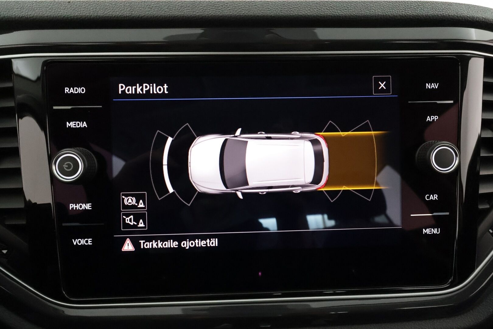 Volkswagen T-Roc 2020 Sport 1,5 TSI EVO 110 kW DSG-automaatti - 1Om Suomiauto / Webasto / Adapt.Vakkari / Digimittari / Adapt.LED / Navi / KeylessGo / Sähköluukku / Hyvin varusteltu!