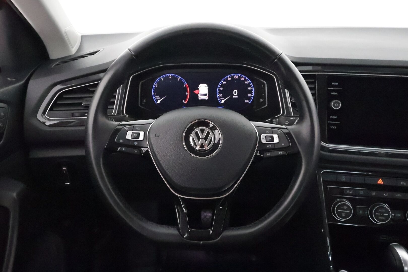 Volkswagen T-Roc 2020 Sport 1,5 TSI EVO 110 kW DSG-automaatti - 1Om Suomiauto / Webasto / Adapt.Vakkari / Digimittari / Adapt.LED / Navi / KeylessGo / Sähköluukku / Hyvin varusteltu!