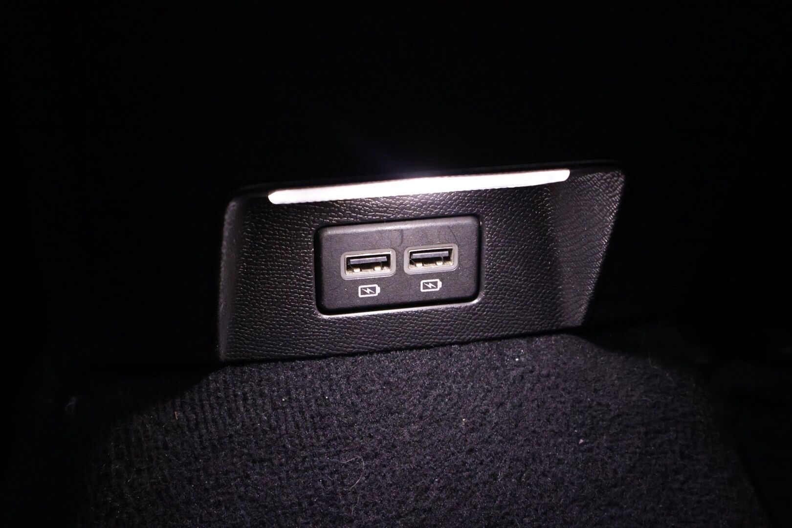 Peugeot 508 2020 SW Allure Hybrid 225 EAT8-automaatti**ACC / Navi / Kaistavahti / Keyless** - *Lisälämmitin / Suomi-auto / Digimittaristo*