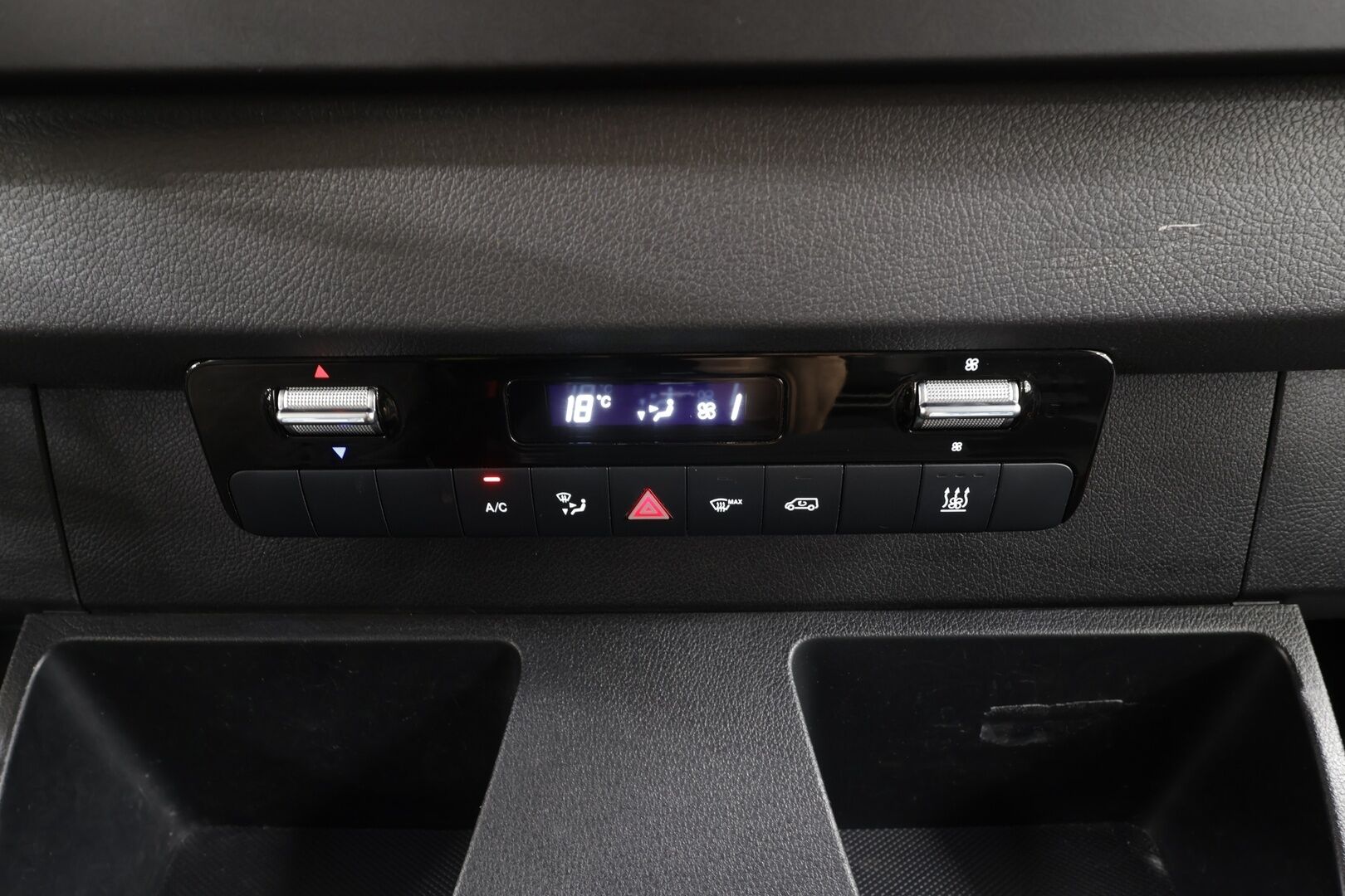 Mercedes-Benz Sprinter 2020 316CDI RWD-3,5/37K keskipitkä A2 A - | Vakkari | Webasto | Koukku | P.Kamera | Apple&Android | Puolinahat |