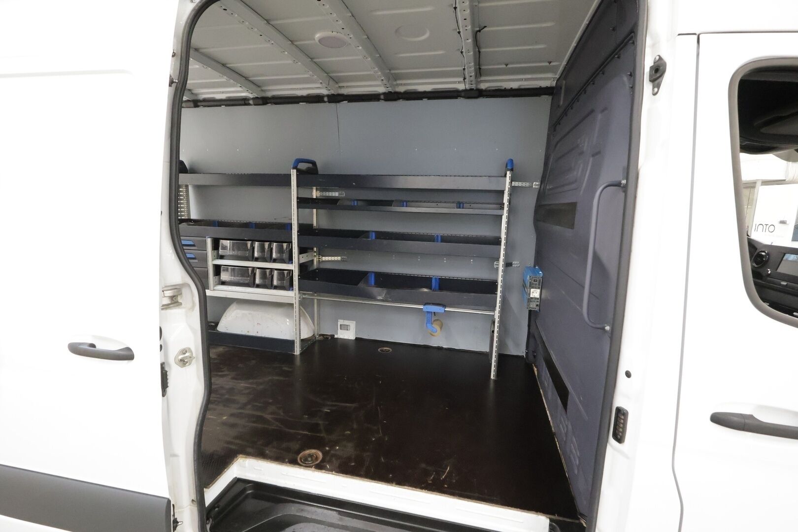 Mercedes-Benz Sprinter 2020 316CDI RWD-3,5/37K keskipitkä A2 A - | 2800kg koukku | 1.OM Suomi-auto | ALV | MBUX | Webasto | P.Kamera | Apple&Android | Puolinahat | Inventteri | Keylessgo |