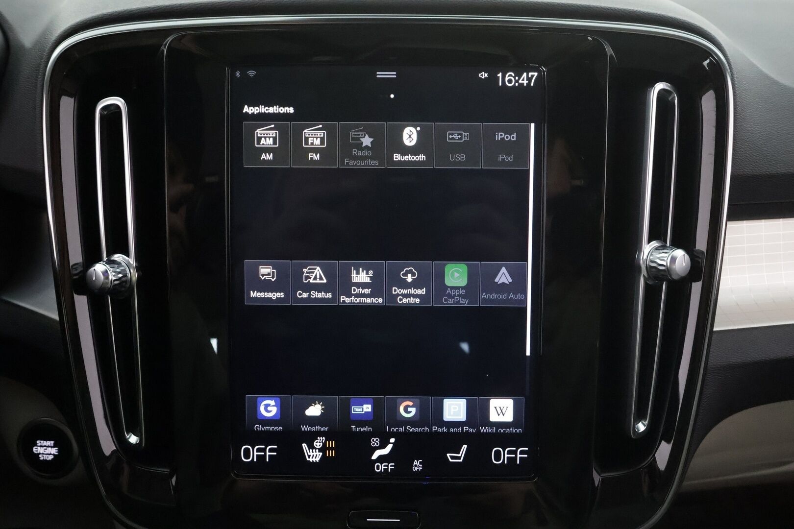 Volvo XC40 2020 T3 Business aut * Webasto / ACC / LED / P.tutkat / Kaistavahti / Keyless * - Suomi-auto / Kahdet renkaat aluvanteilla