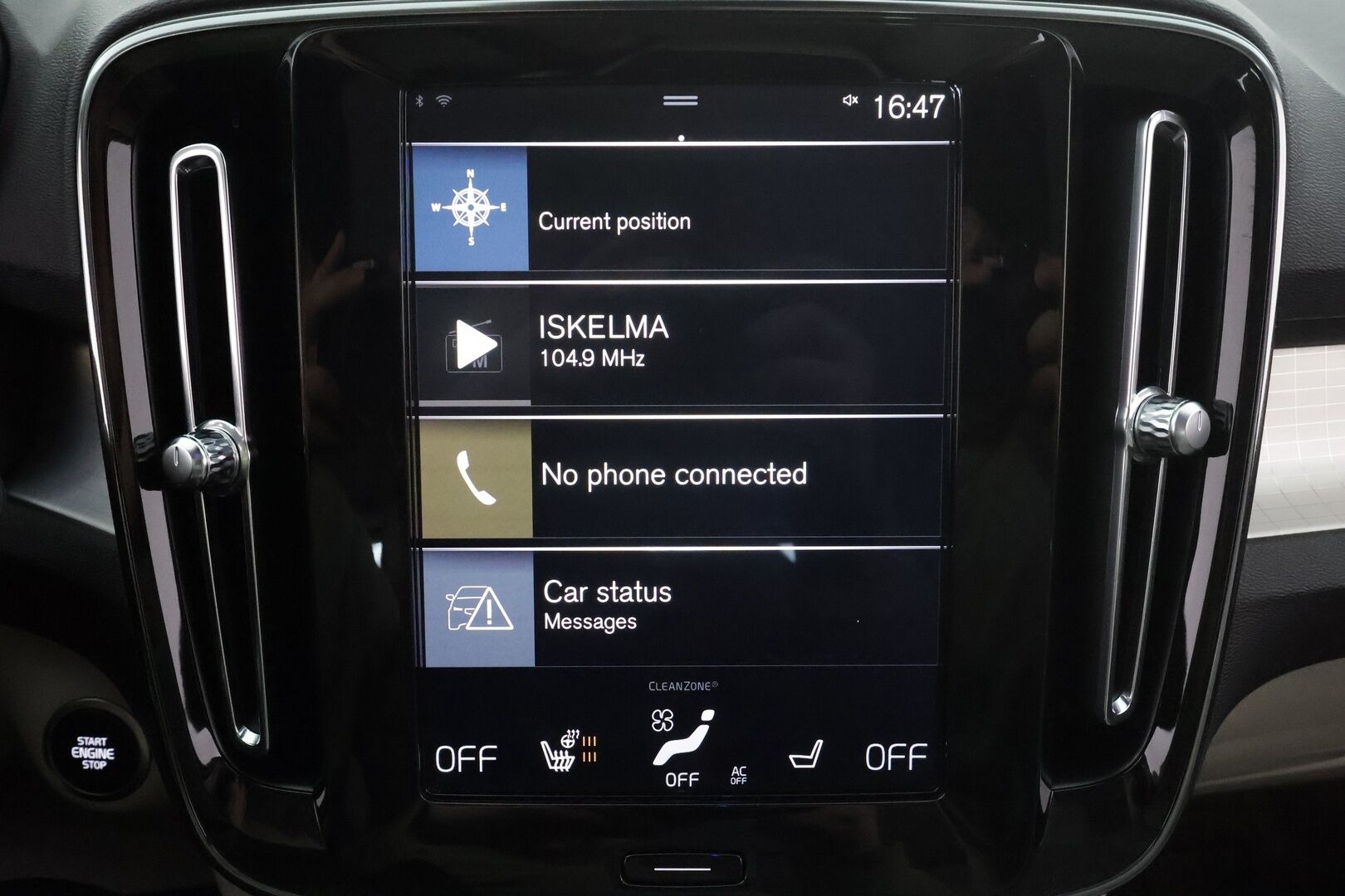 Volvo XC40 2020 T3 Business aut * Webasto / ACC / LED / P.tutkat / Kaistavahti / Keyless * - Suomi-auto / Kahdet renkaat aluvanteilla