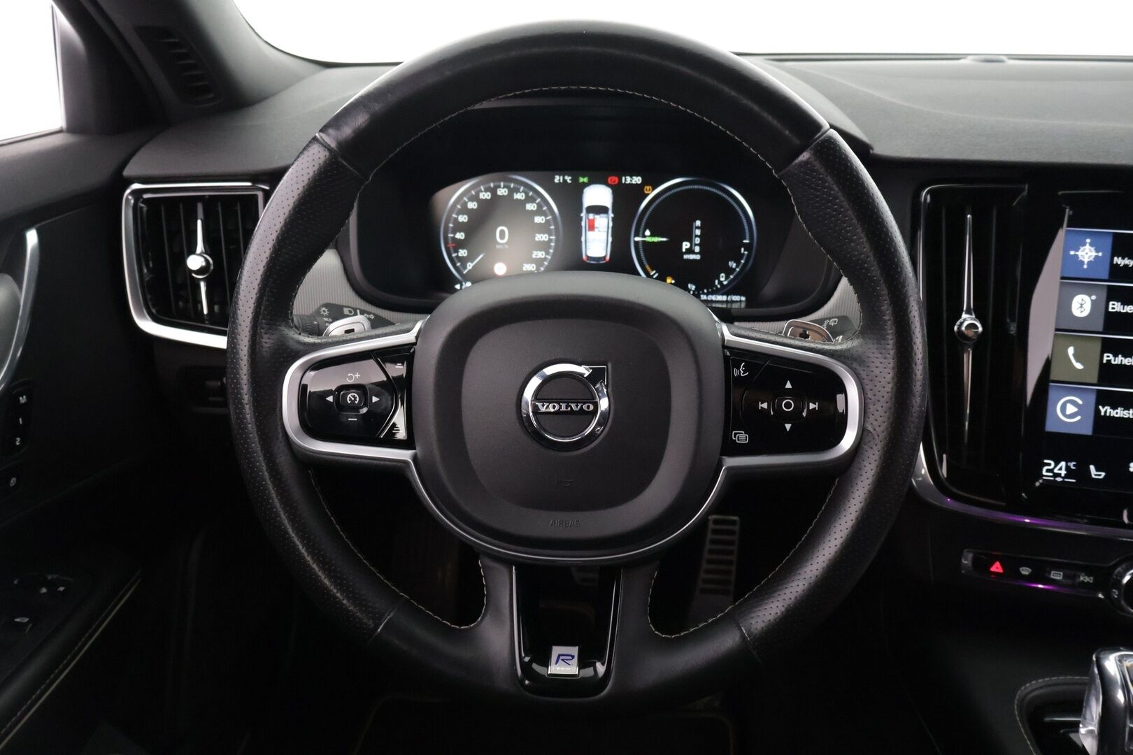 Volvo V90 2017 T8 AWD R-Design aut *Taittuva Koukku / Webasto / Crystal* - *Tilava / Taloudellinen / Farmari*