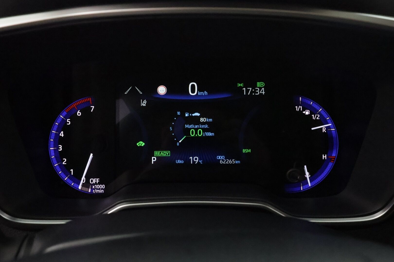 Toyota Corolla 2020 Sedan 1,8 Hybrid Premium Business - | HUD | ACC | LED | P.Kamera | Navi | Katveavustin | Keyless | Lohkolämmitin | Nahkaverhoilu | Kaistavahti | 1-om Suomi-auto | Kahdet renkaat |