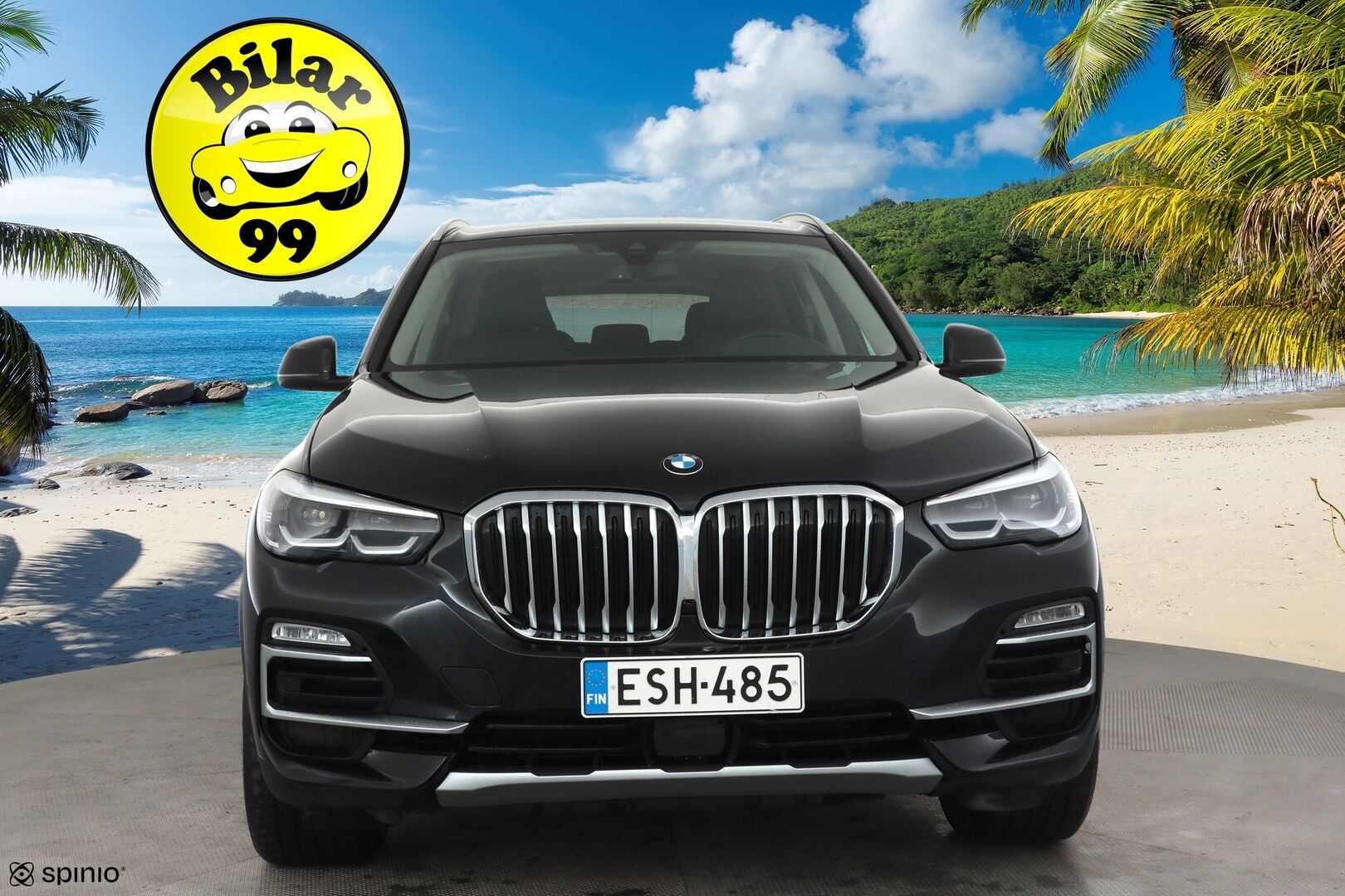 BMW X5 2020 G05 xDrive45e A * Ilma-alusta / Koukku / LED / Comfort-penkit Muistilla / P.Kamera / H&K / Navi / Comfort Access * - 2x Latauskaapelit / Kahdet renkaat aluvanteilla