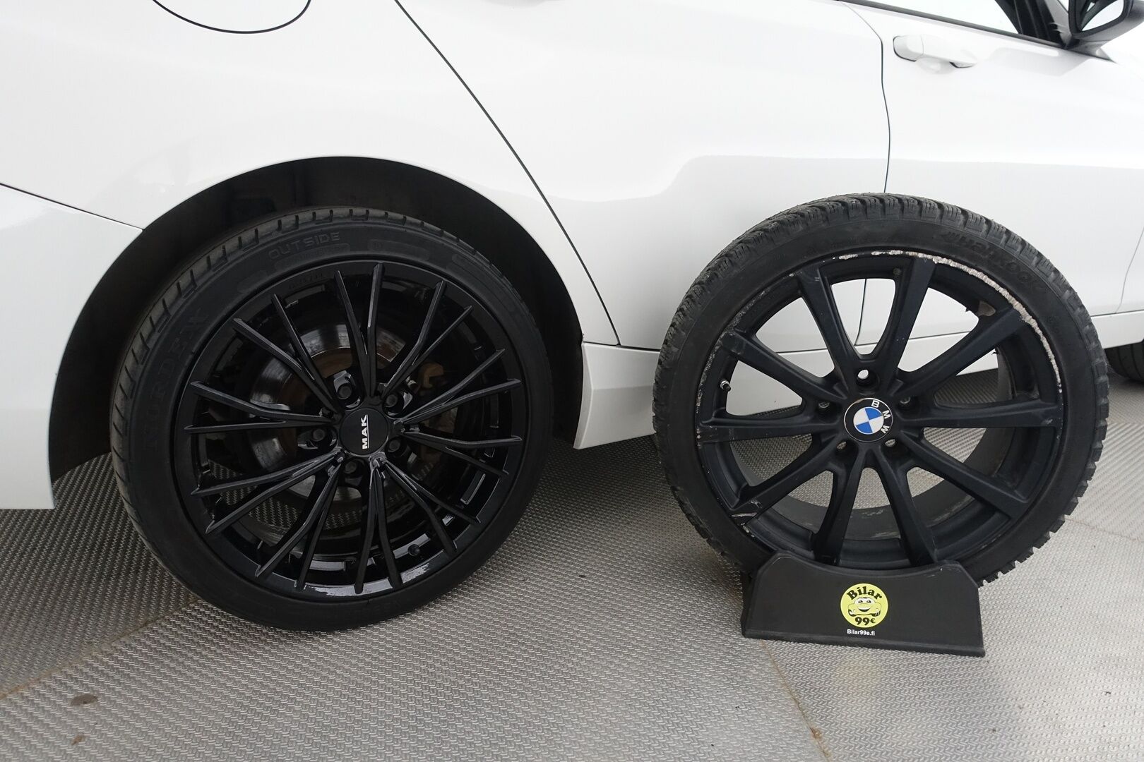 BMW 118 2016 BMW 118 F20 Hatchback 118i Business - | Vakkari | P.Tukat | Lohko + Sisäp. | Bluetooth | LED | Suomi Auto | 2X Renkaat & Vanteet | Todella siisti! | 