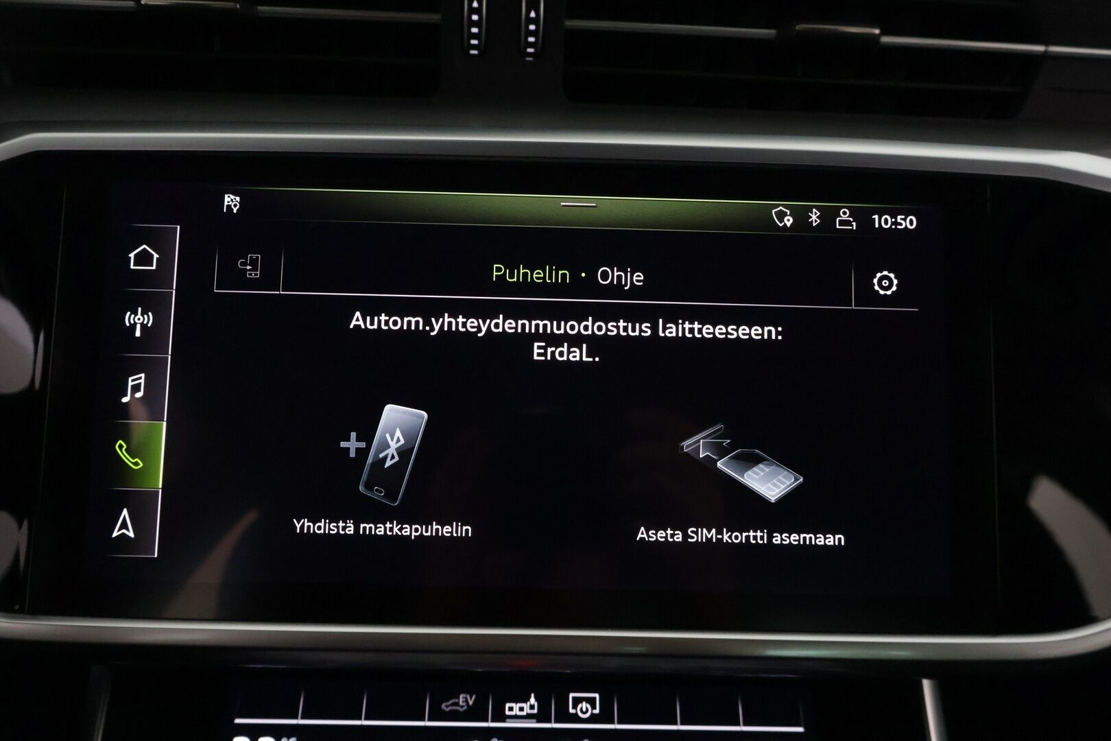 Audi A6 2020 Sedan S-Line Business Sport 55 TFSI e quattro S tronic - 3,99 % KORKOTARJOUS TÄHÄN AUTOON - Vakkari / P-kamera / Matrix LED / Esilämmitys / Puolinahka Sporttipenkit / KeylessGo / 2x renkaat / Apple CarPlay